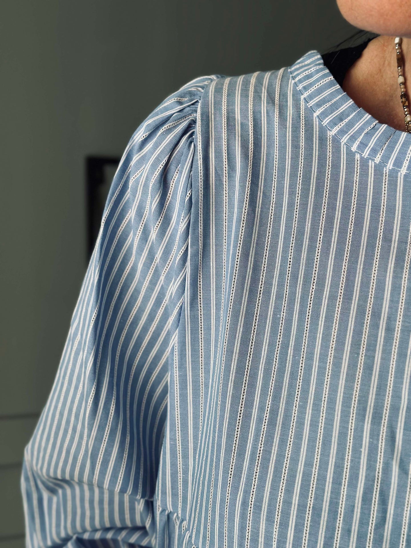 Blus Liva