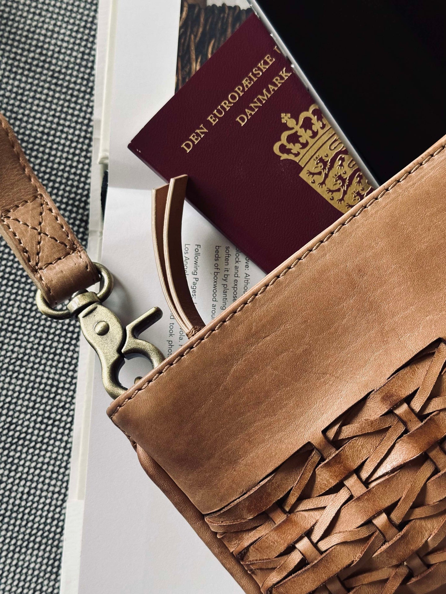 Lyxig Handgjord Aftonväska - Kamel