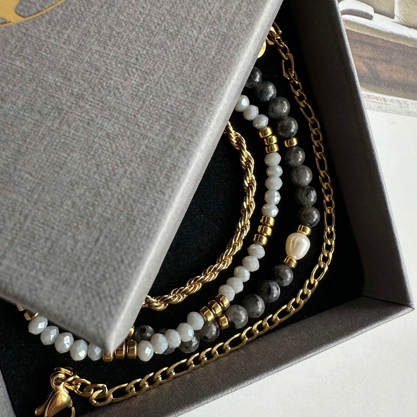 Armband Erika Stone - Set med 4 armband
