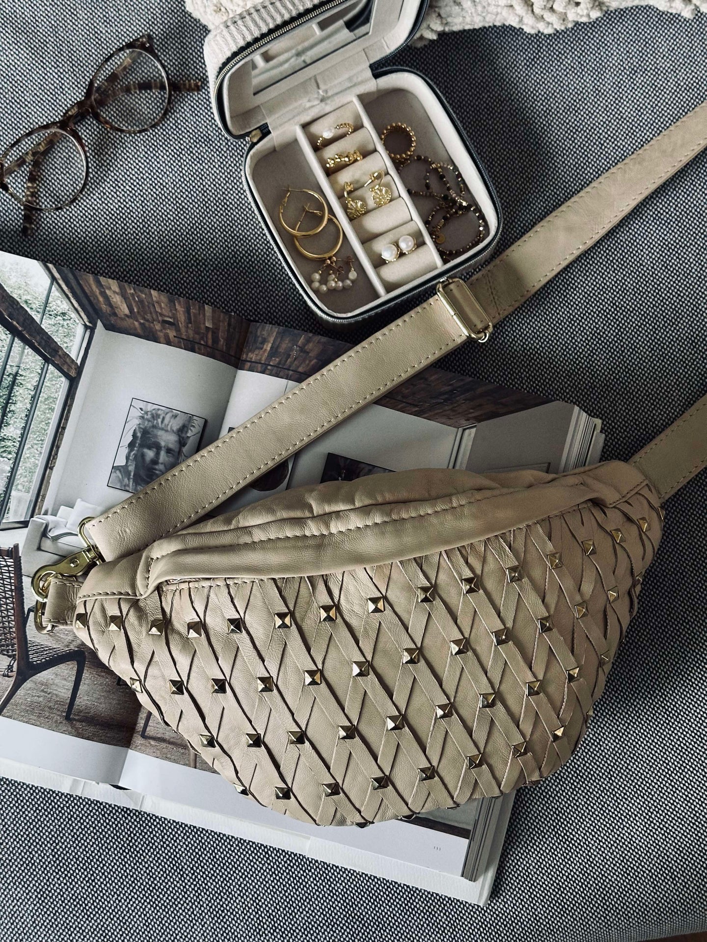 Midjeväska Vanilj guld