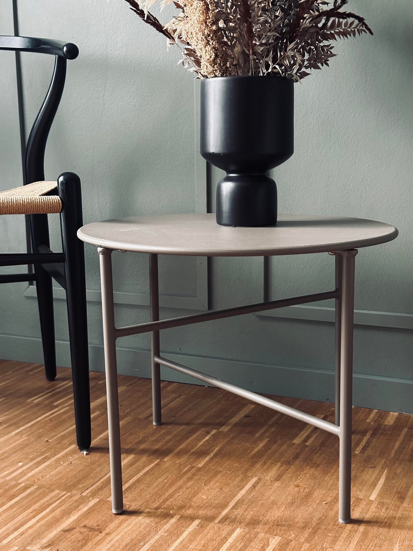 Bord för inomhus och utomhus – Beige Dia 50 cm