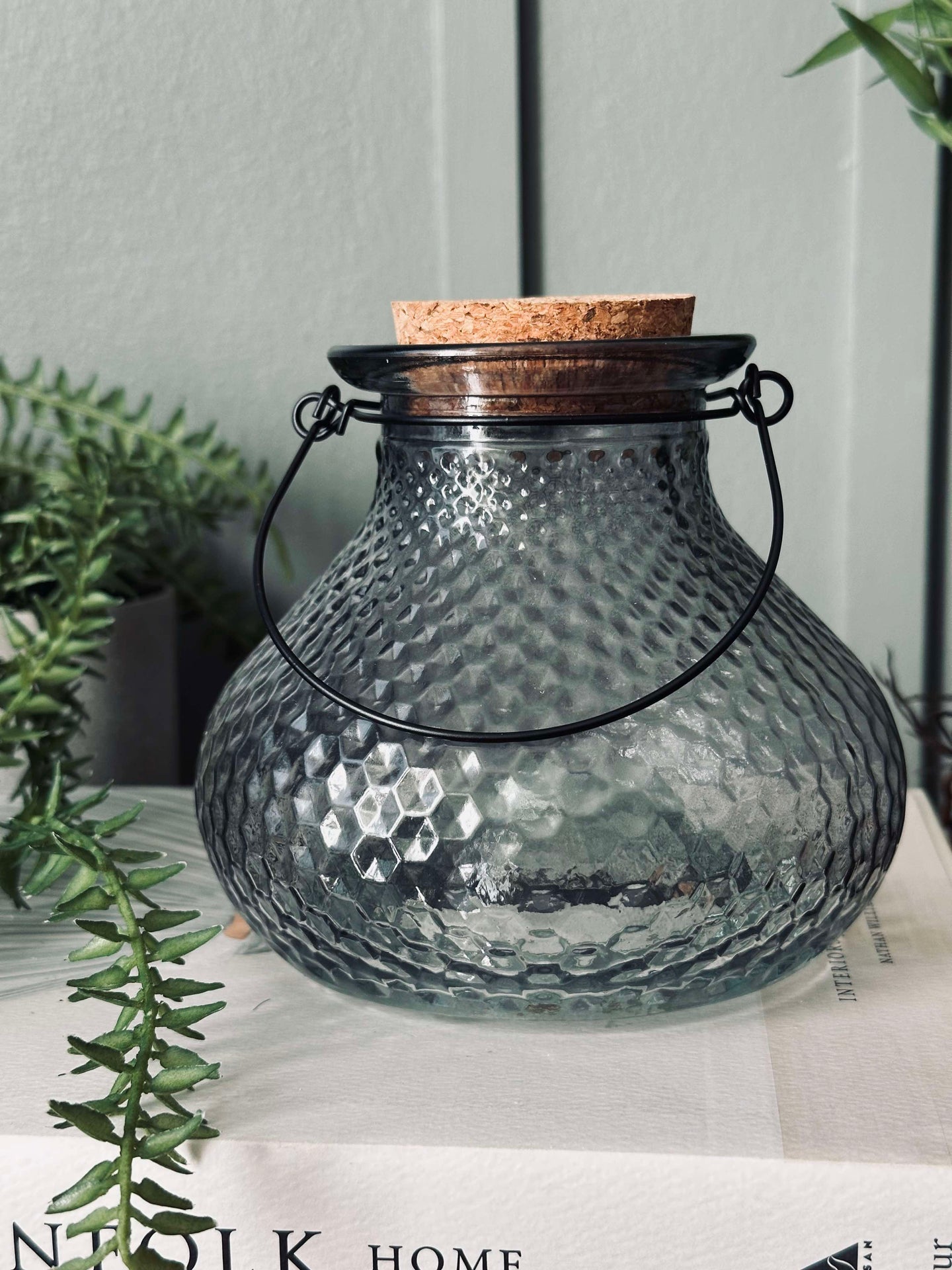 Getingfälla med korkpropp – Mix