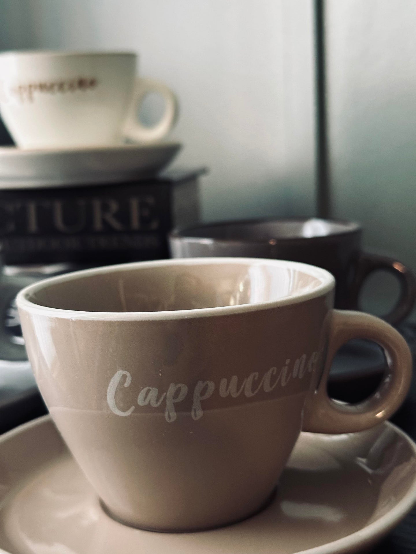 Kopp med fat Cappuccino - Set med 4 st.