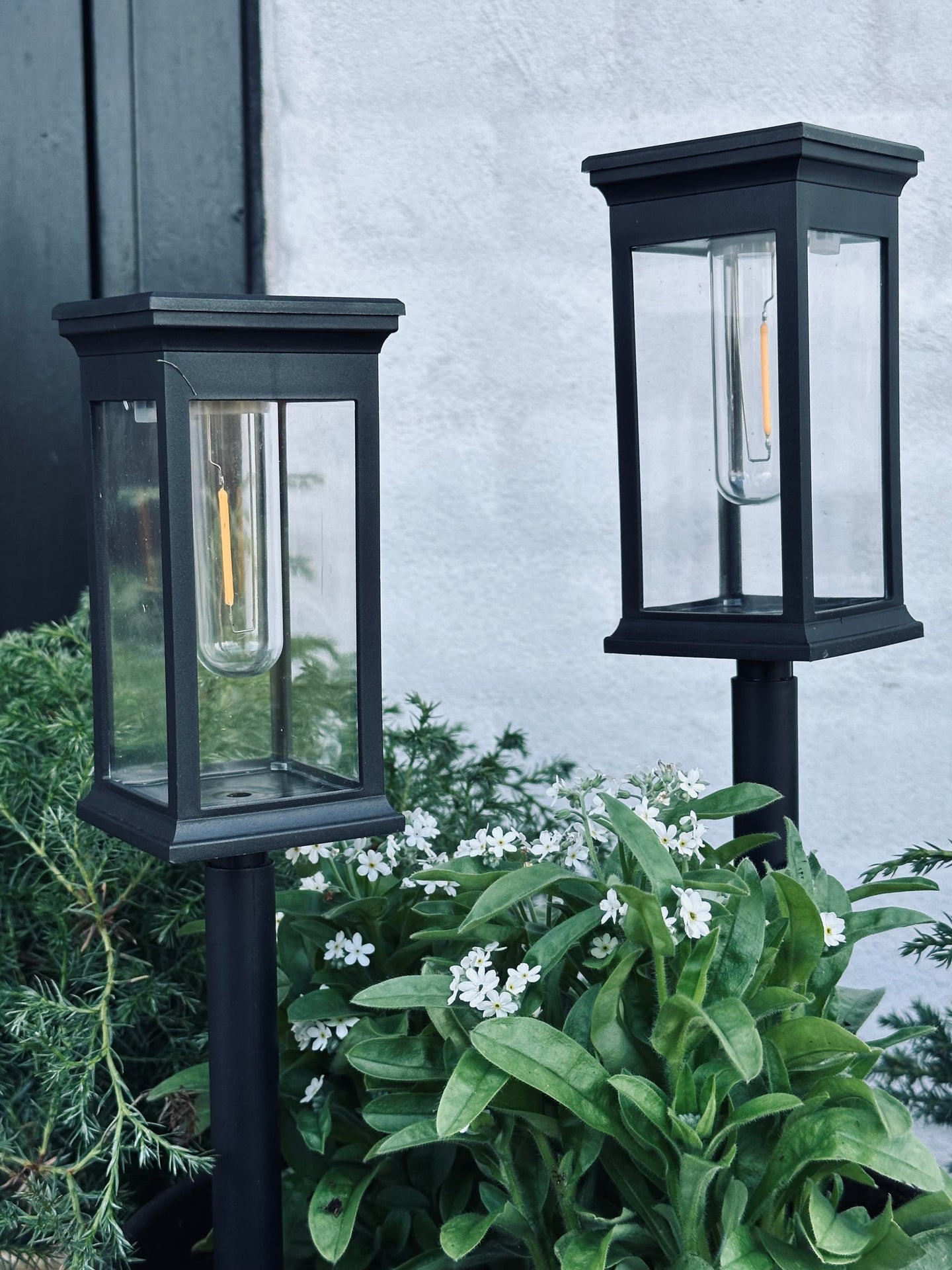 Trädgårdslampa MIRA med solceller – Set med 2 st.