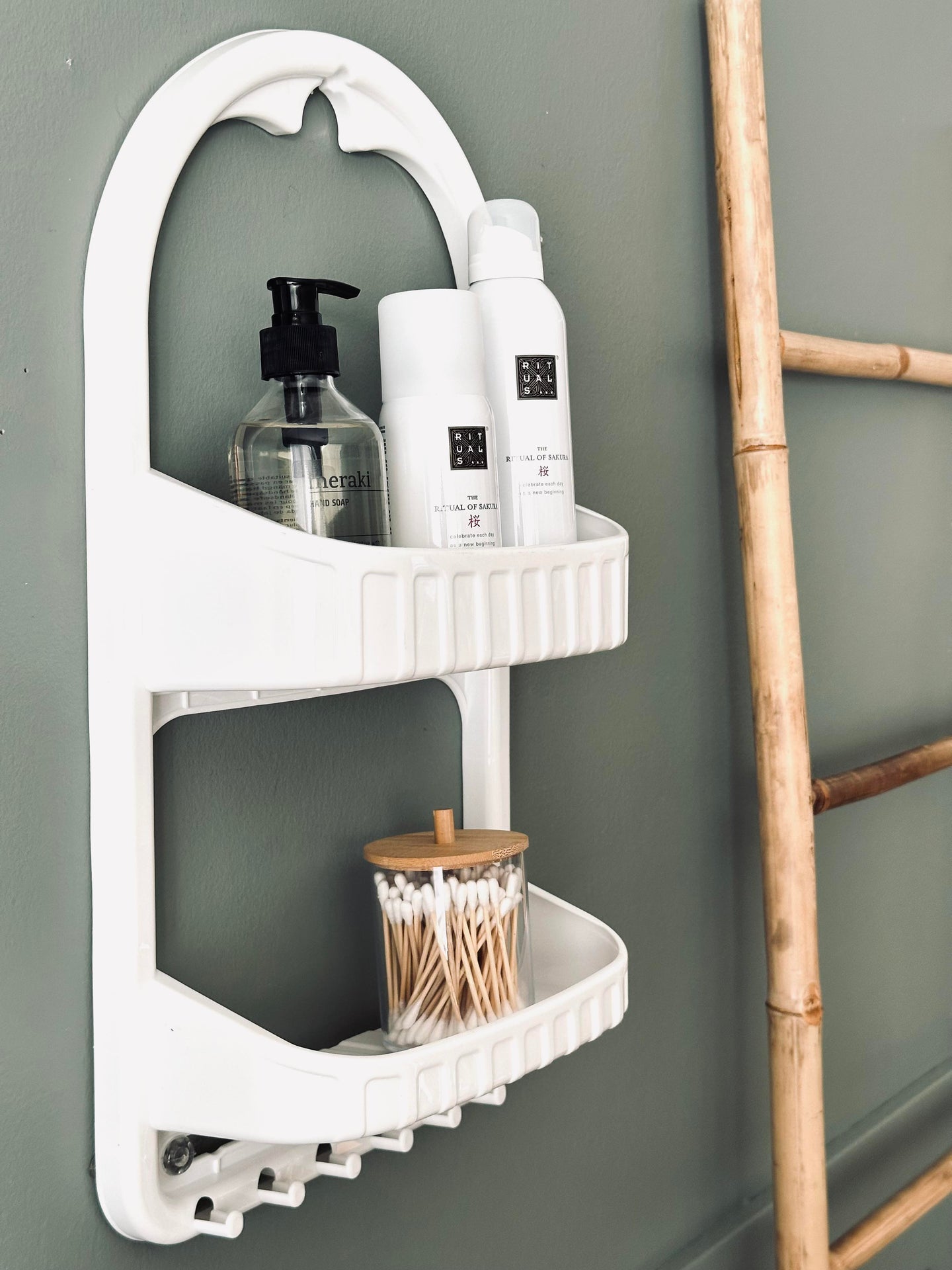 Förvaring duschkabin