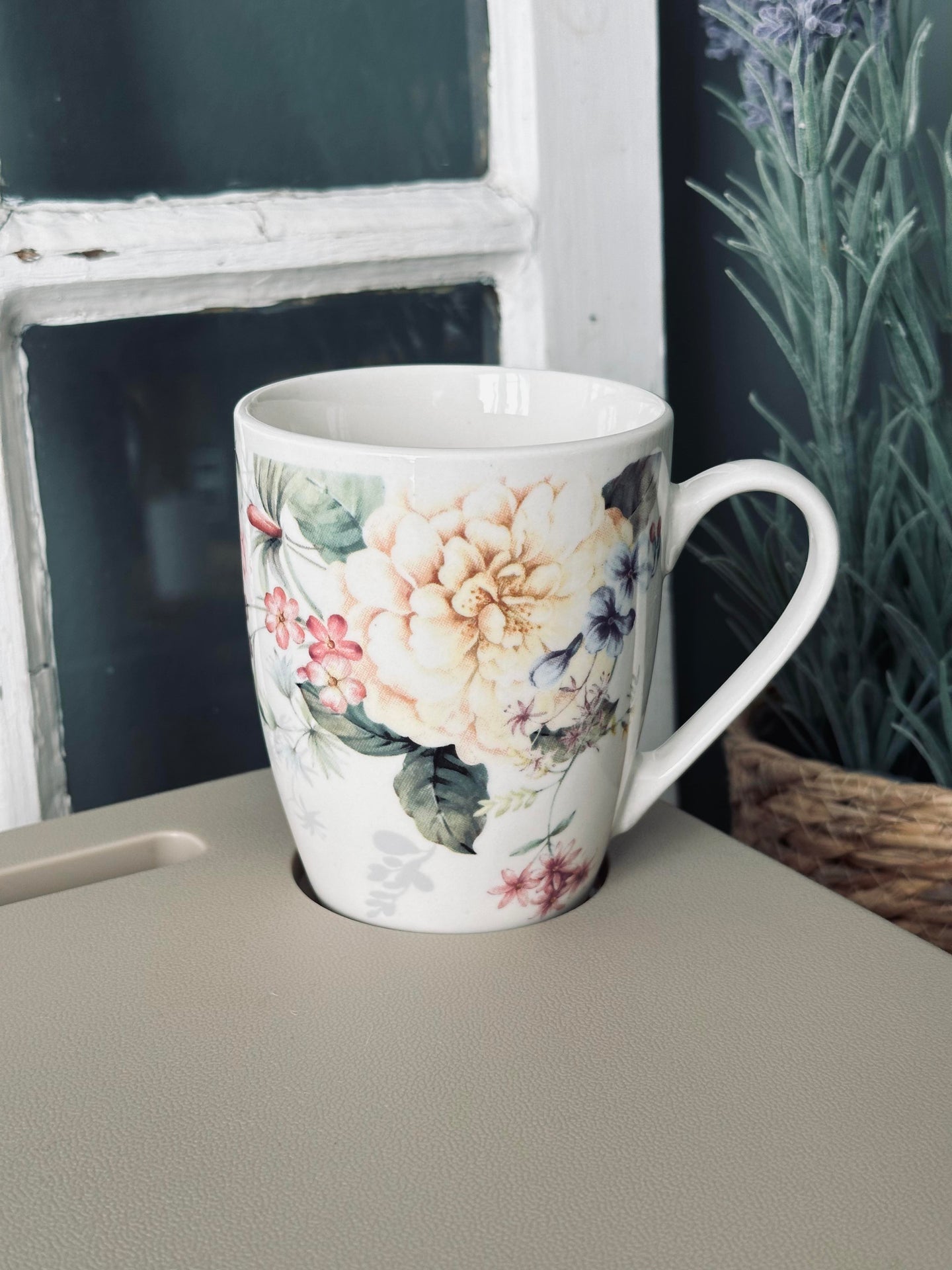 Hopfällbar Picknickkorg med lock