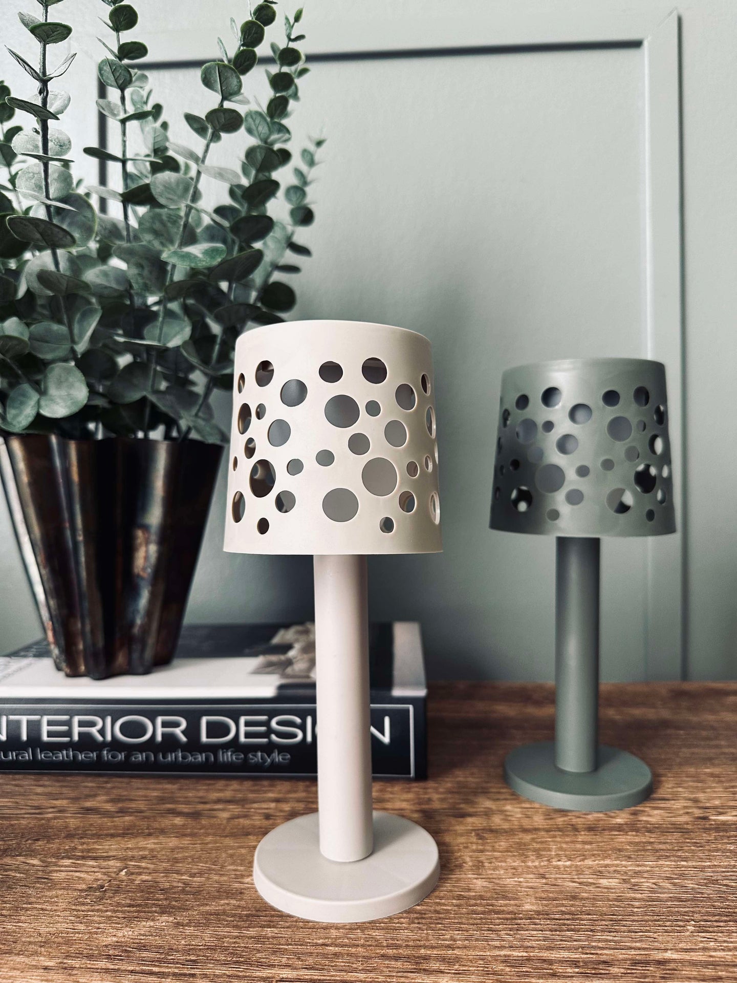 Bordslampa med solceller - Army