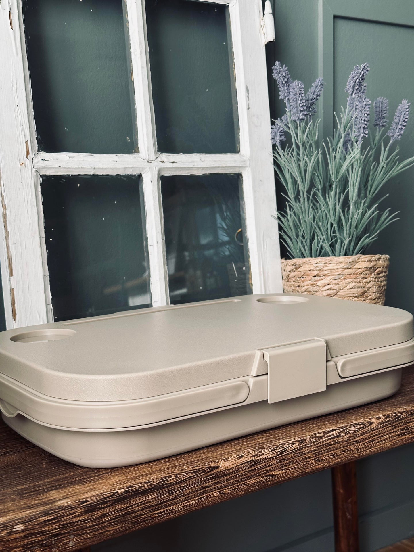 Hopfällbar picknickkorg med lock beige