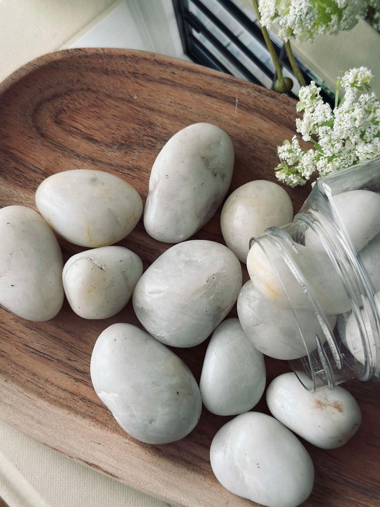 Dekorationsstenar - 850 gram MIX vit