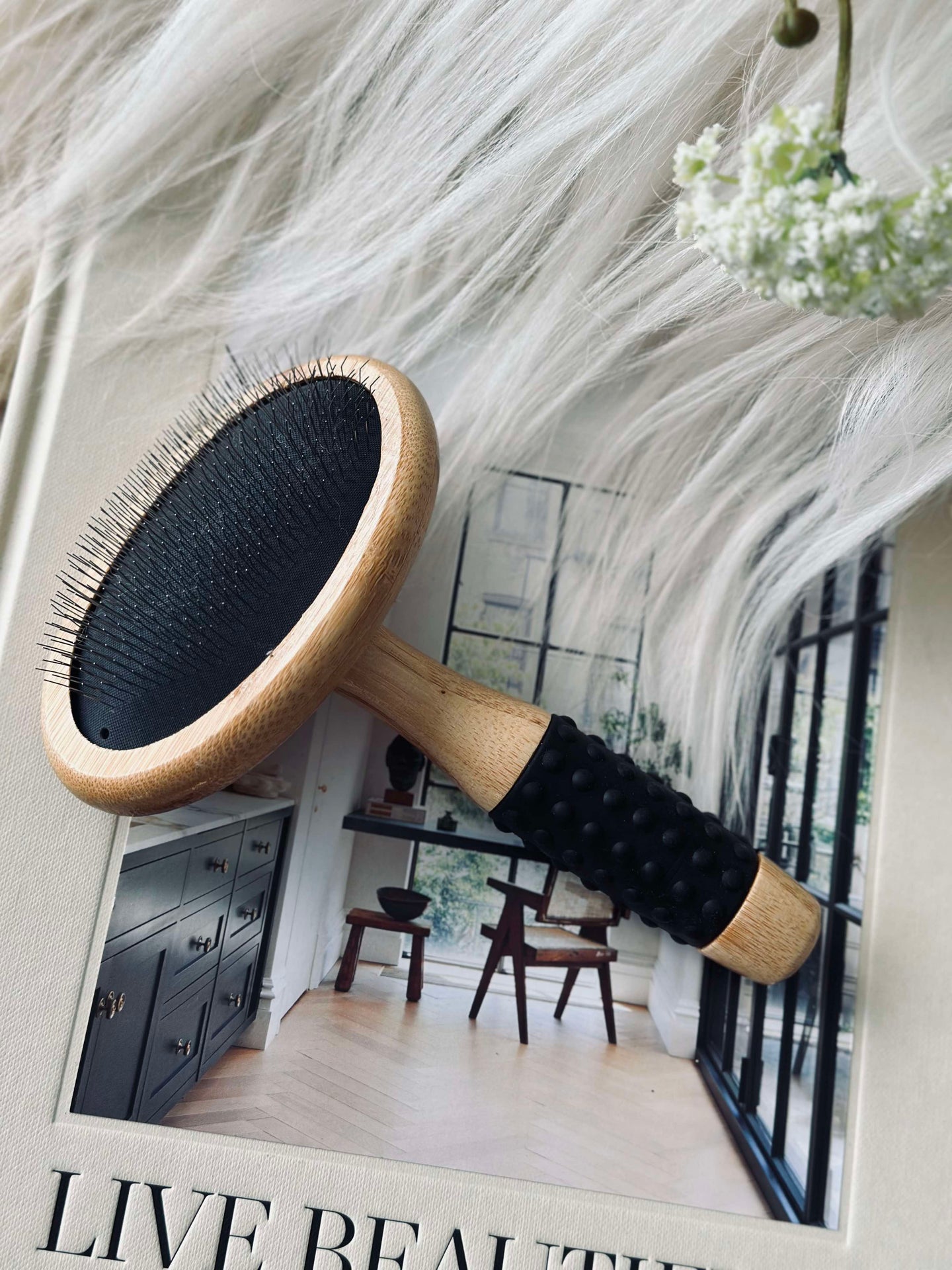 Borste för lammskinn och husdjur