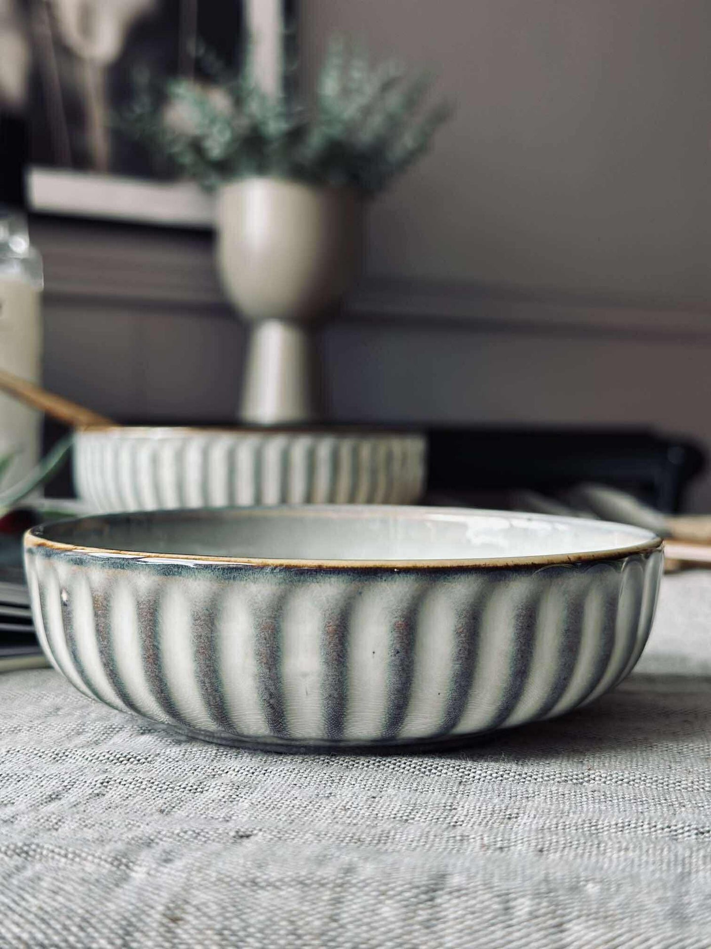 Skål VIGA randig stengods - Grå 12cm