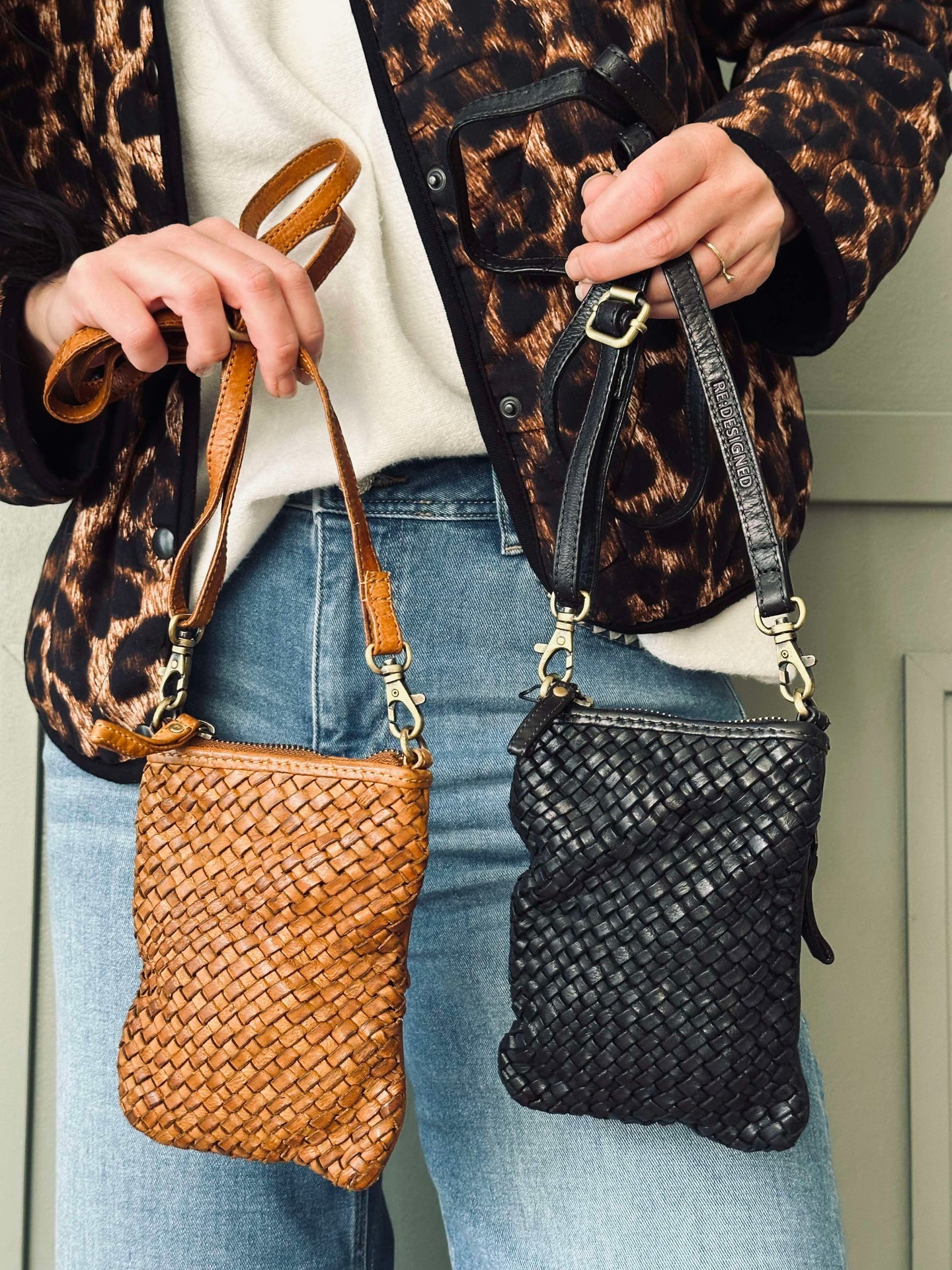 Crossover mobilväska - Miriam Cognac