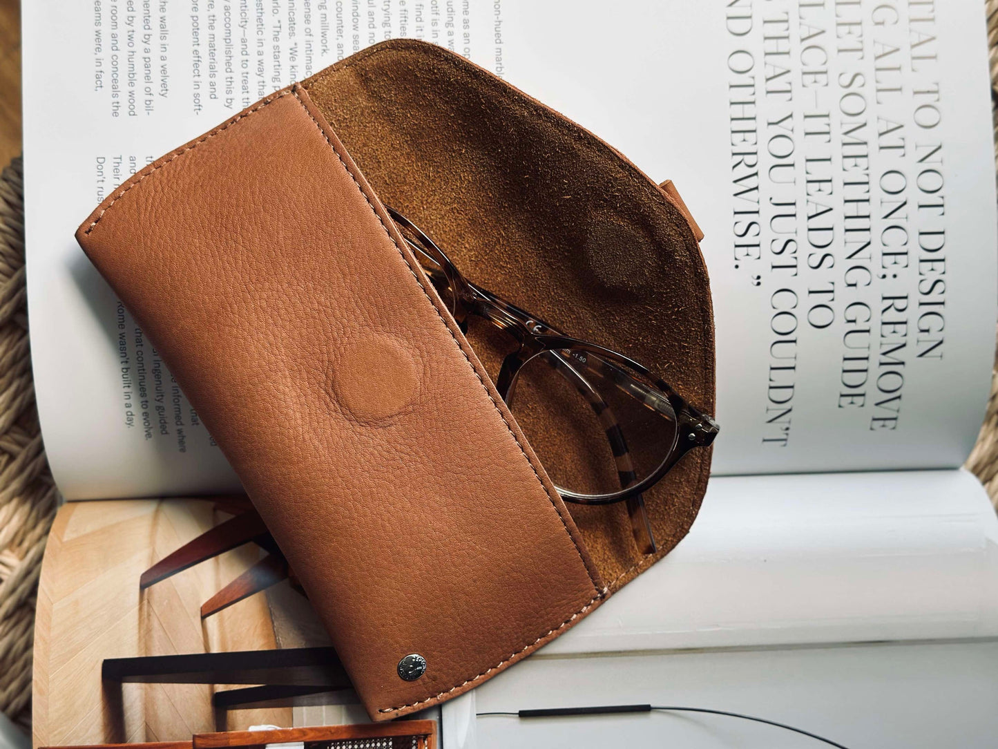 Solglasögonfodral - Cognac