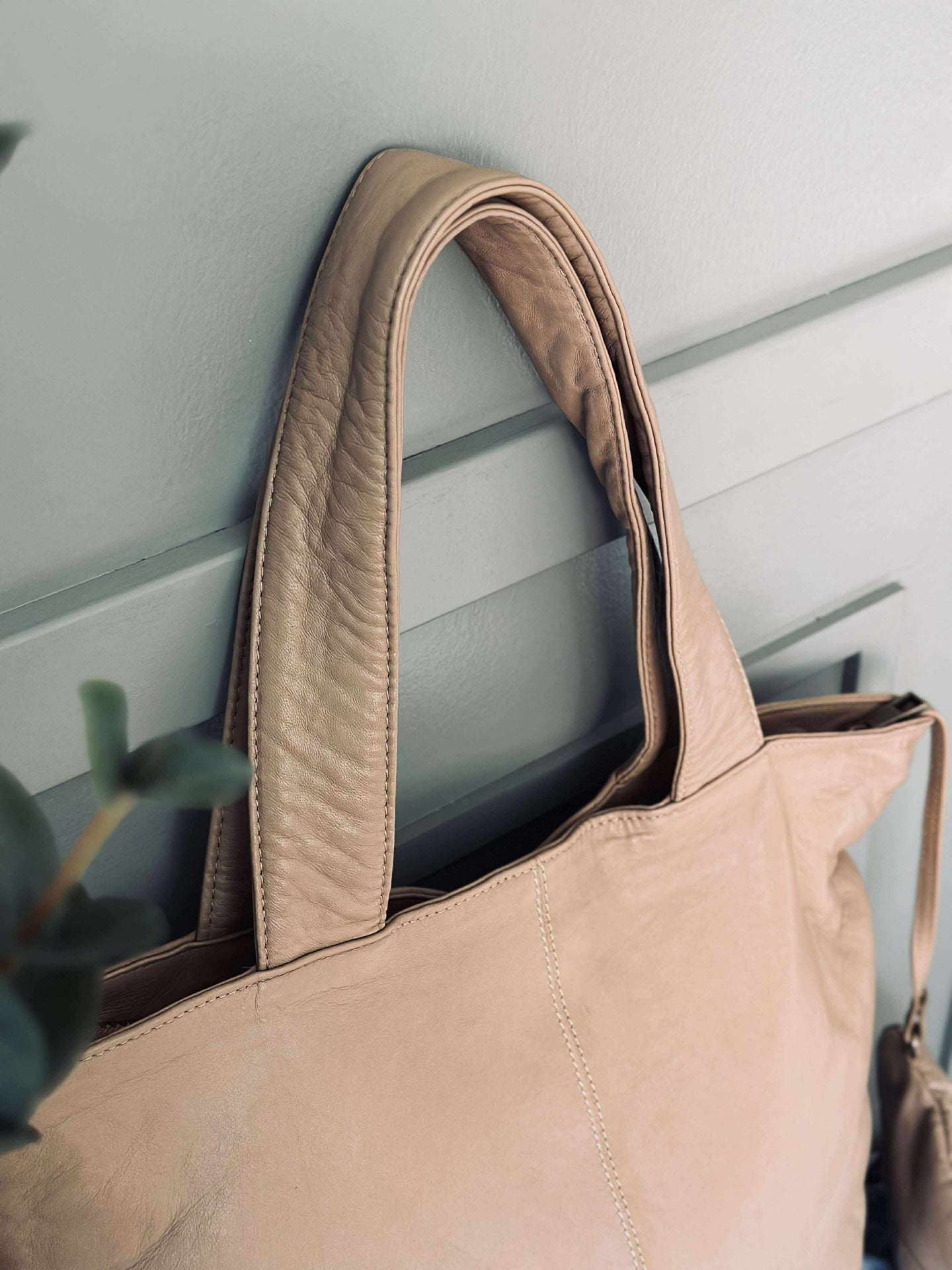 Shopper bläck clutch MILLE – Latte