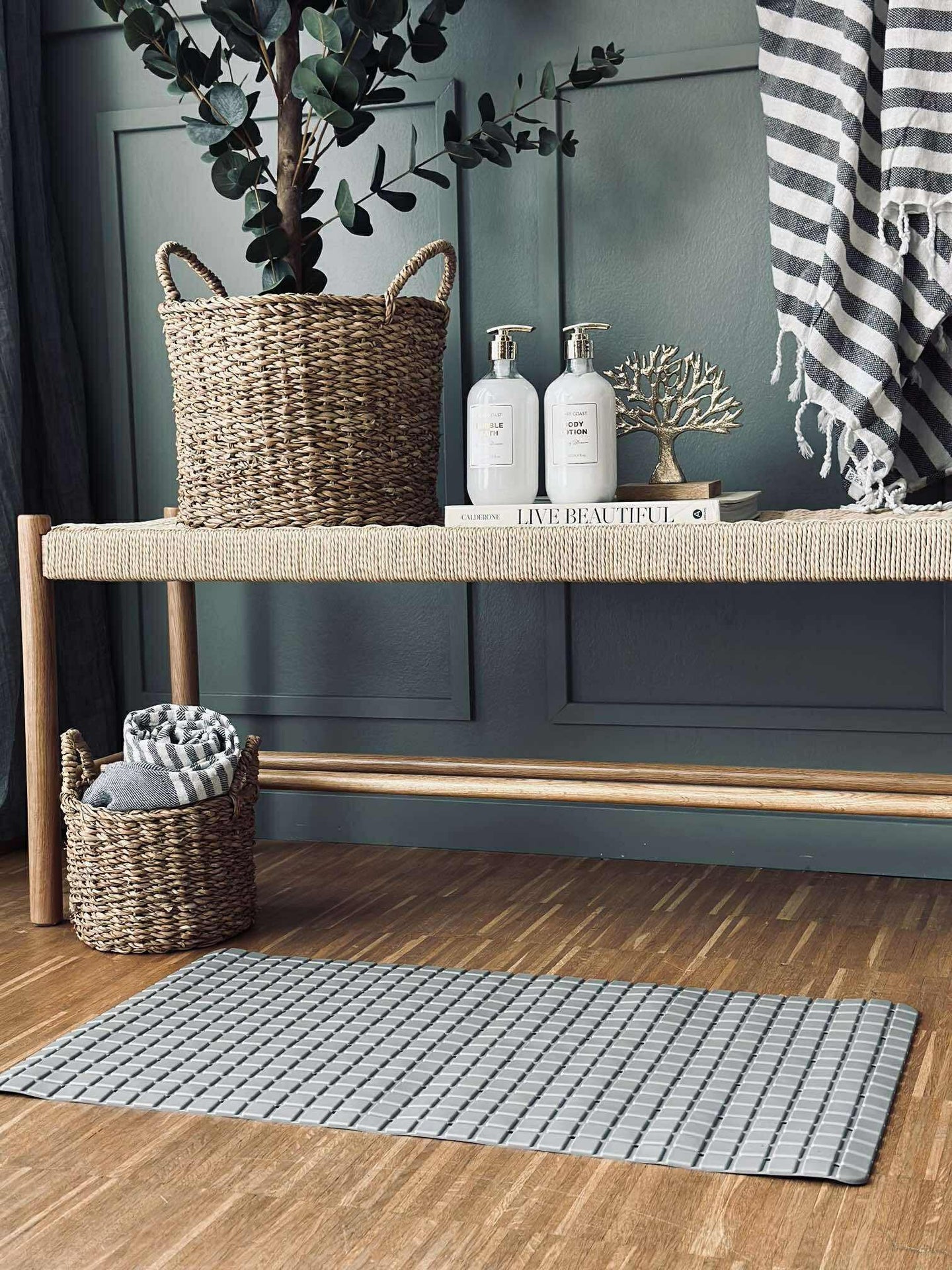 Halkfri badrumsmatta 69x39 - Grå