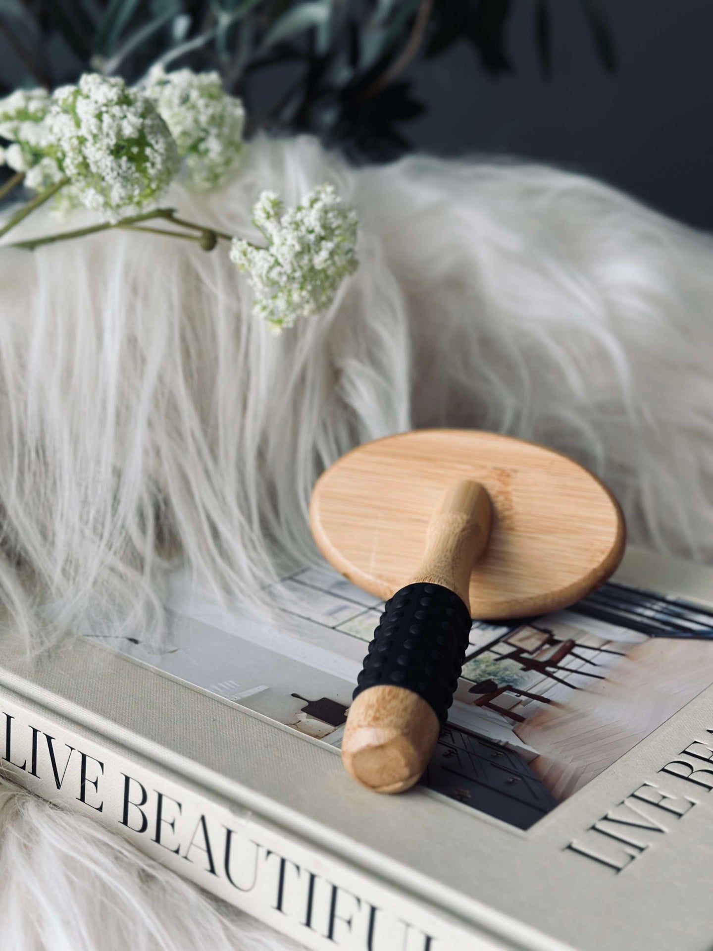 Borste för lammskinn och husdjur