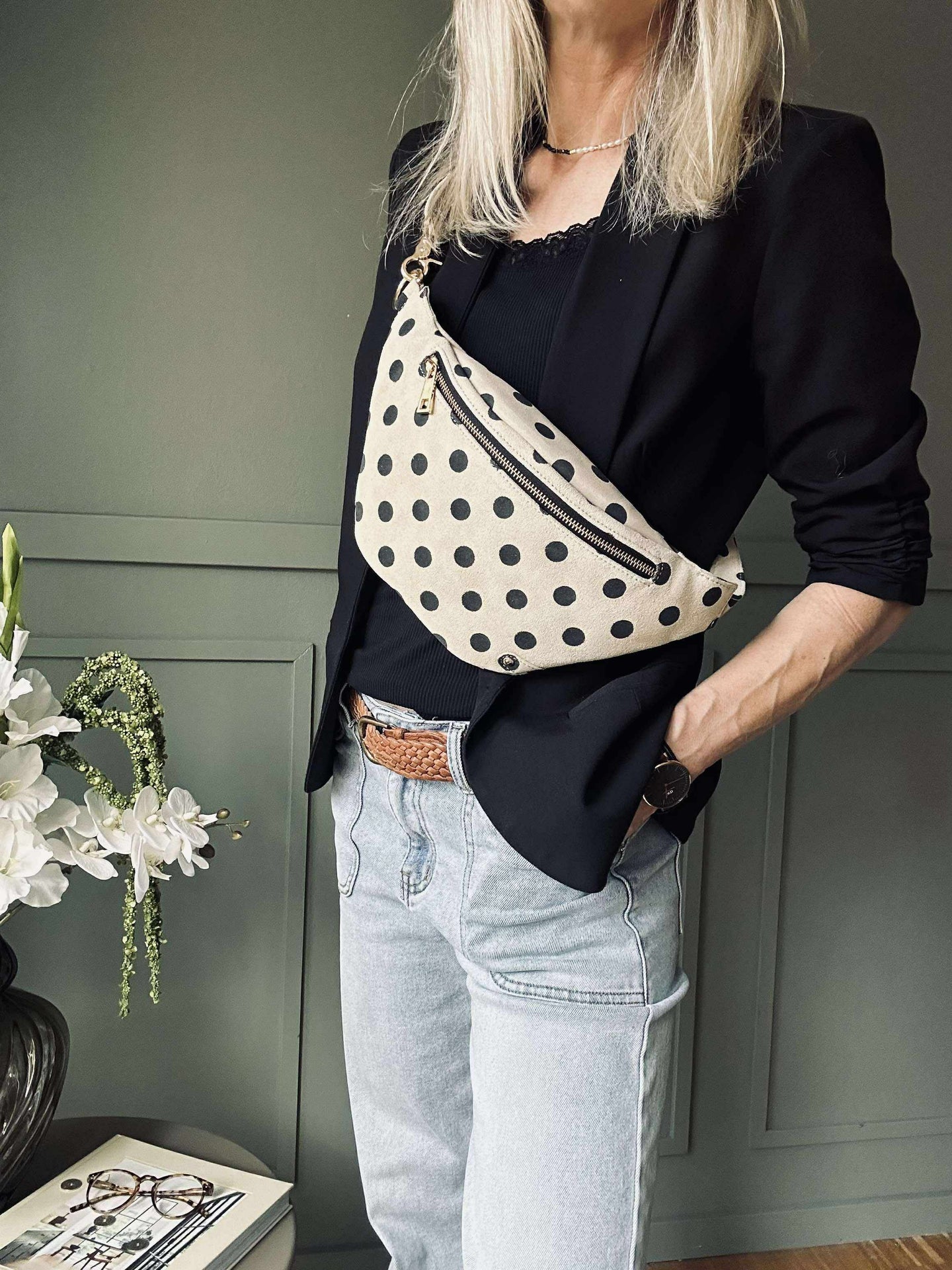 Bumbag Aura - Black dots