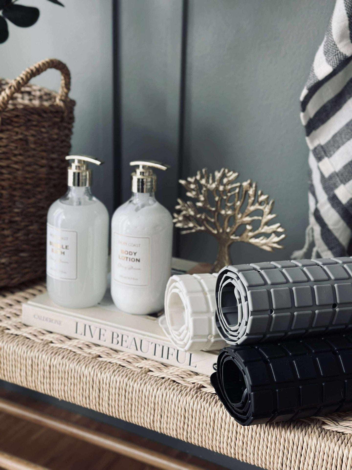 Halkfri badrumsmatta 69x39 - Vit