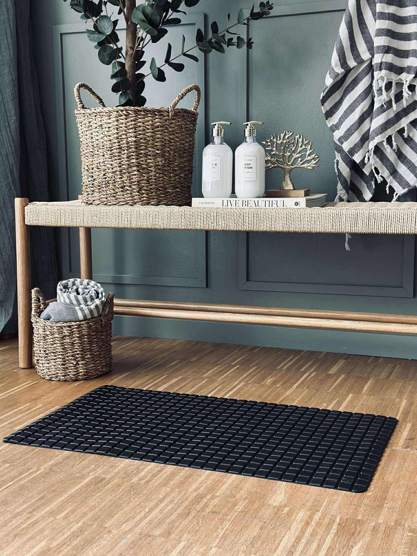 Halkfri badrumsmatta 69x39 - Svart