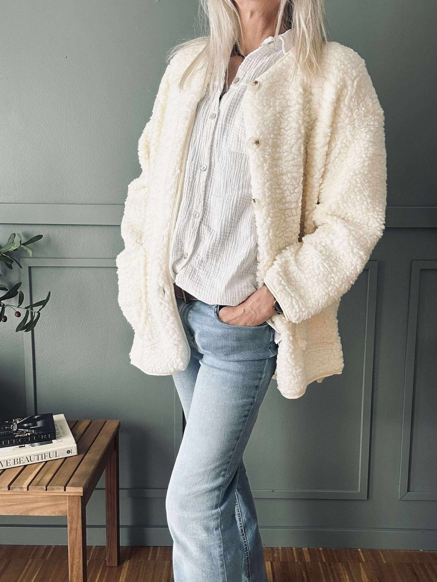 Jacka Lucile Off white