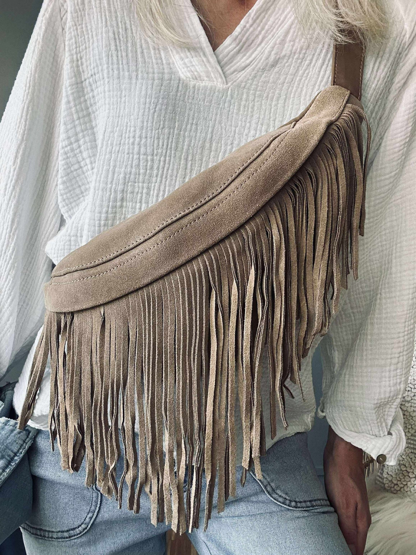Bumbag med fransar - Sand
