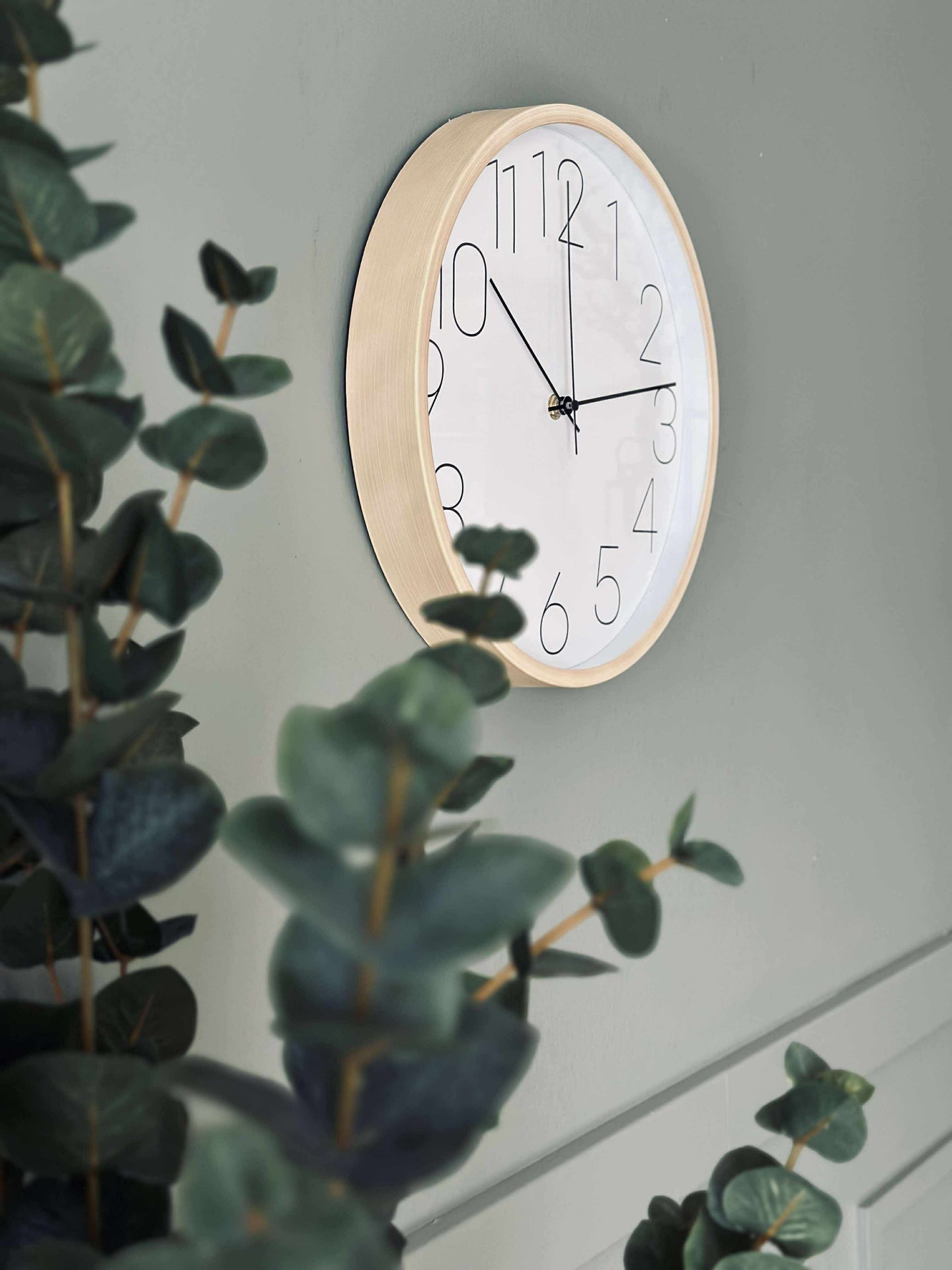 Väggklocka Trä