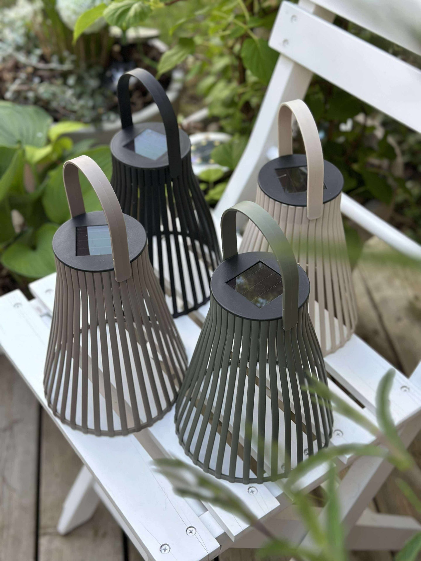 Lykta med solceller 18 cm - Flera färgalternativ