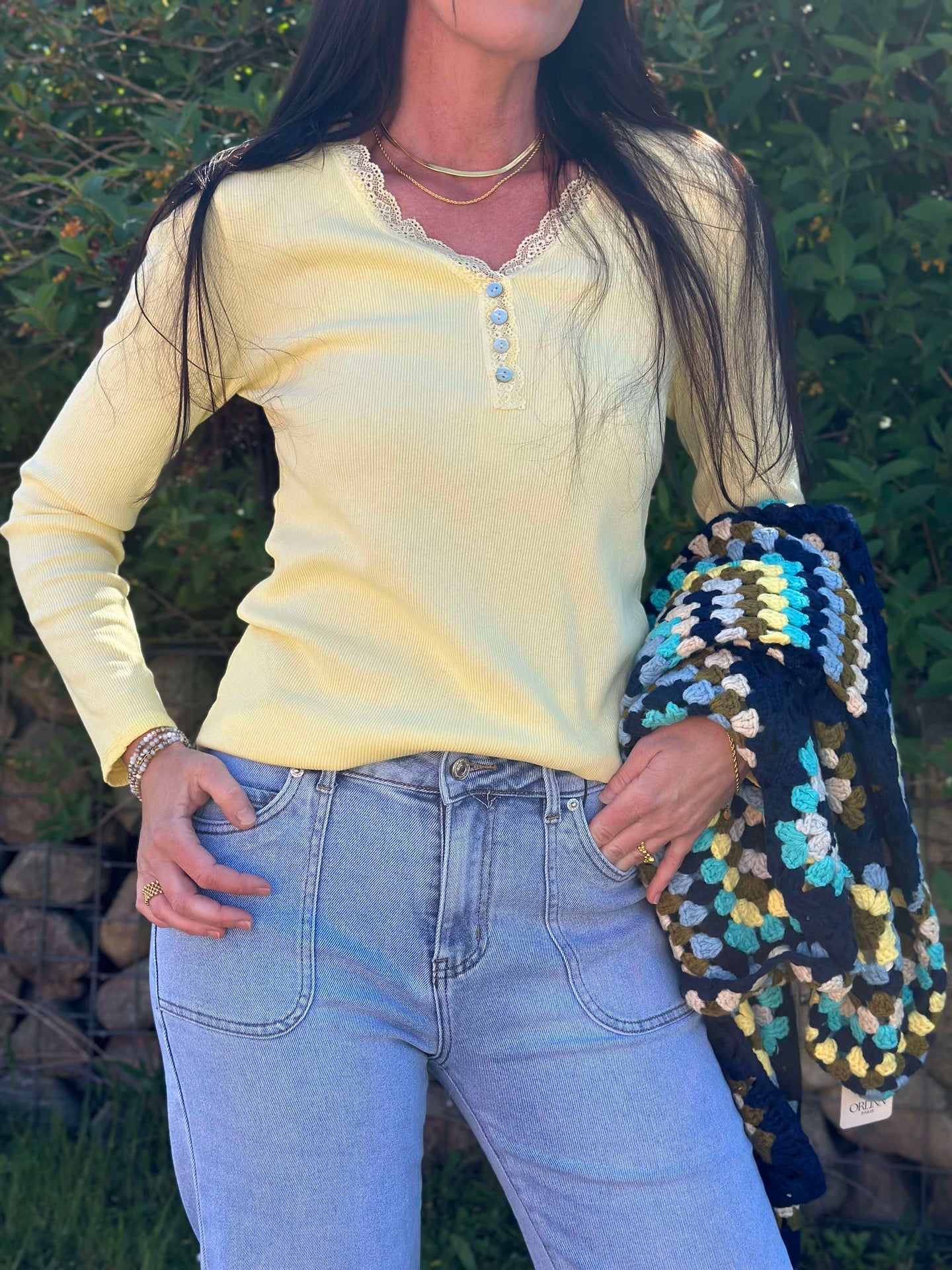 Blus Masha med knappar - Sommar gul