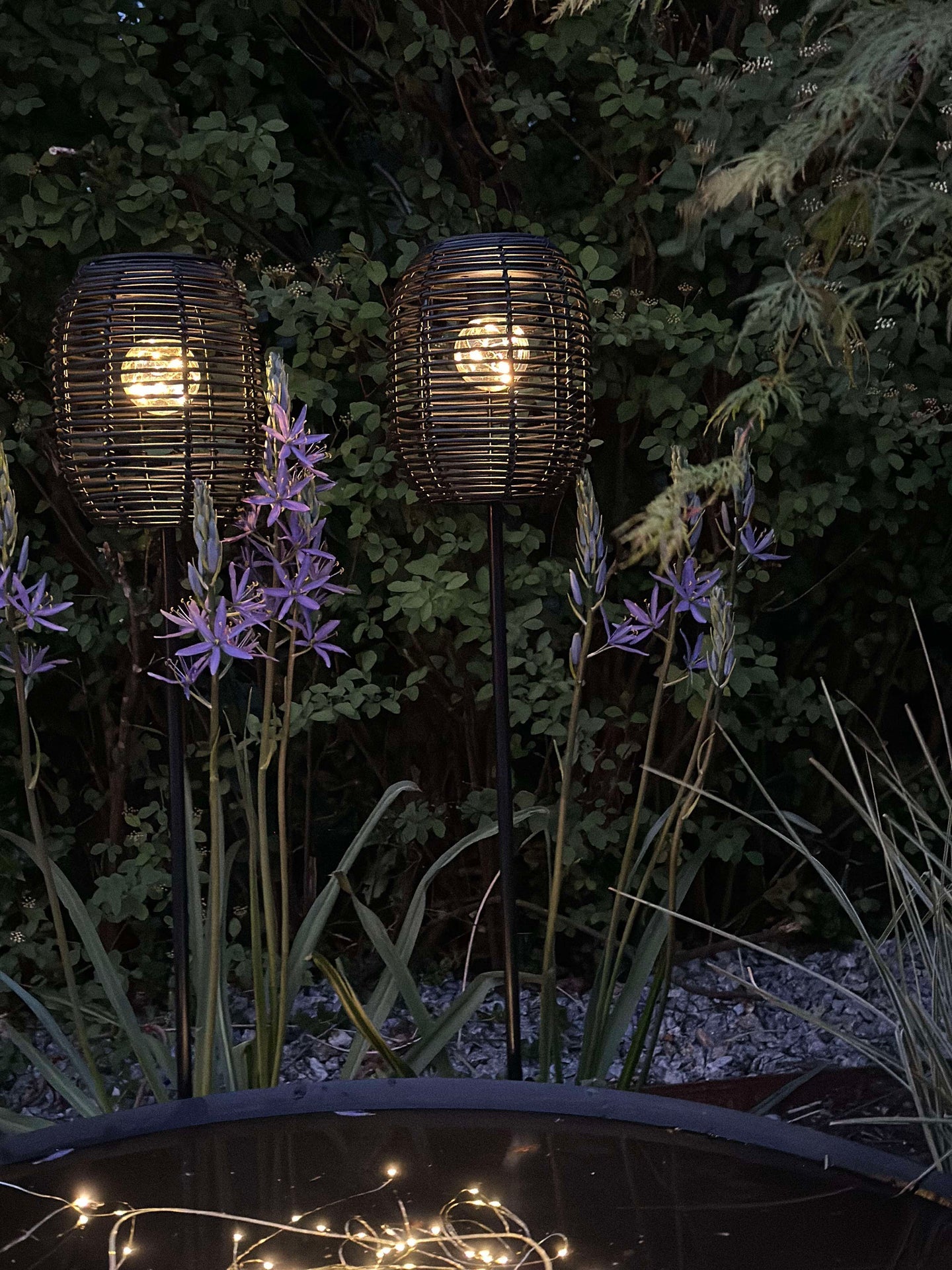 Lykta Molly svart på spjut - Solenergi