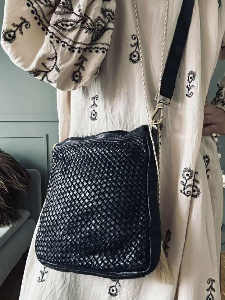 Crossover Jenne Svart