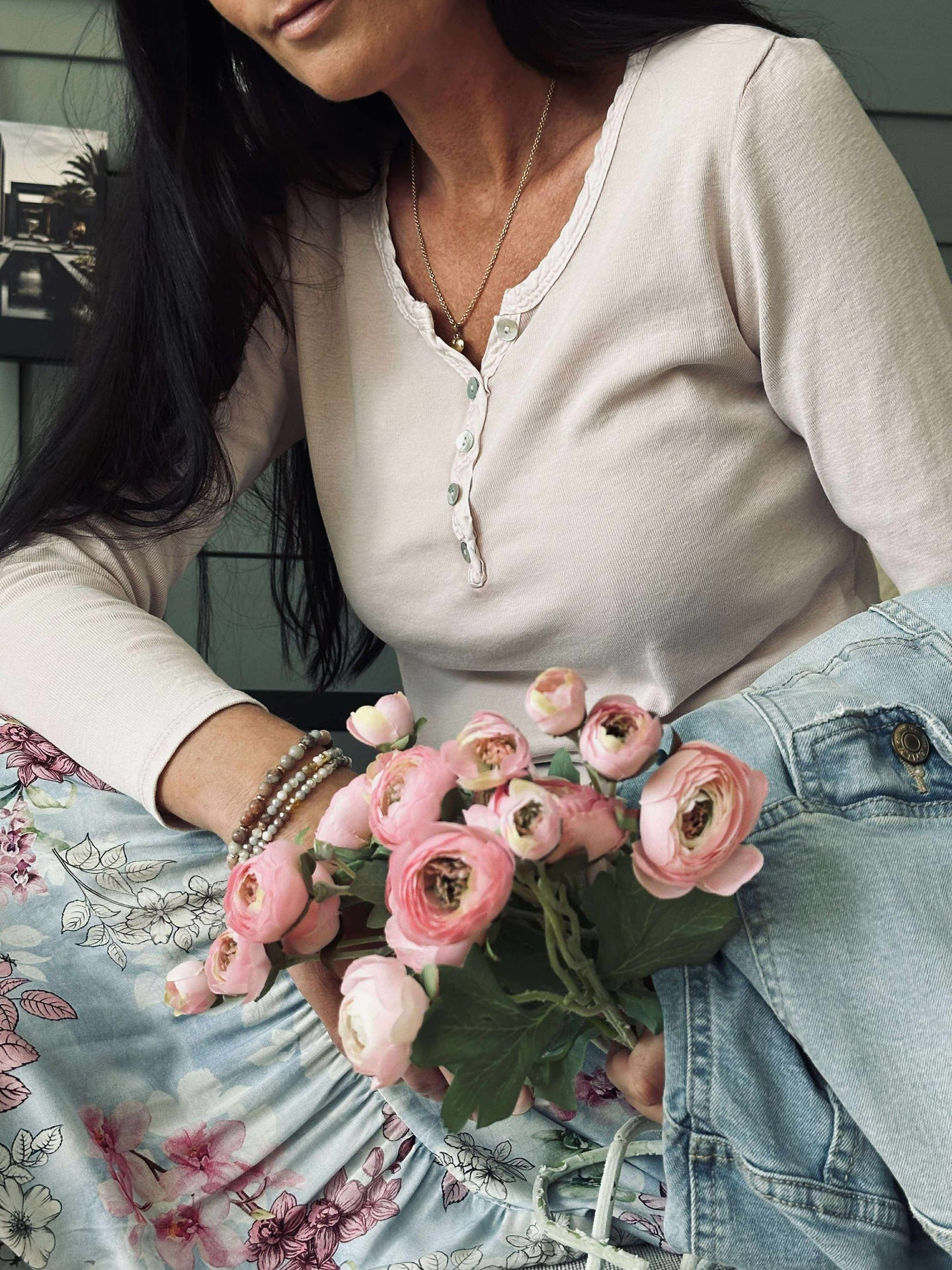 Basblus med knappar – Rosa