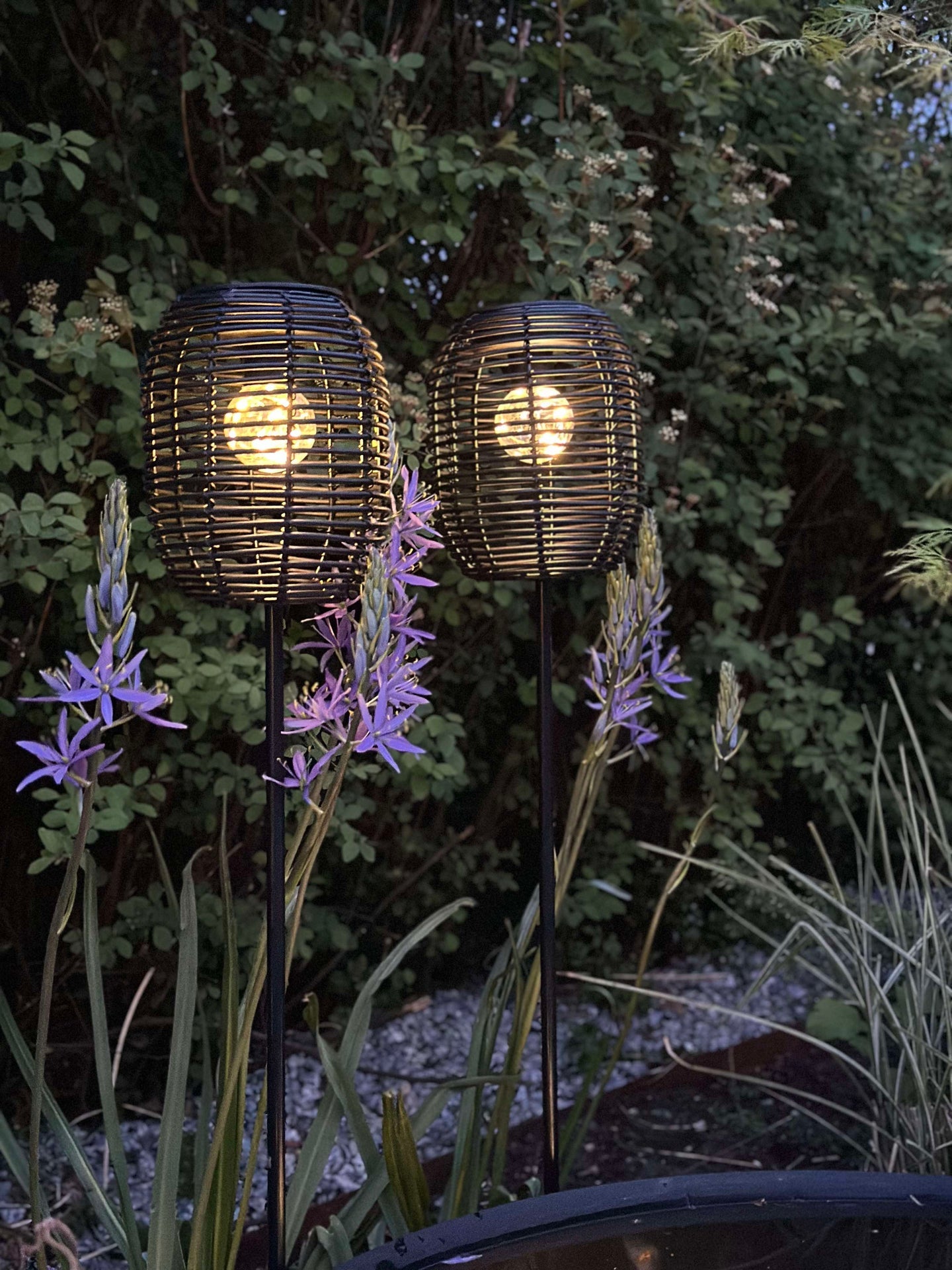 Lykta Molly svart på spjut - Solenergi