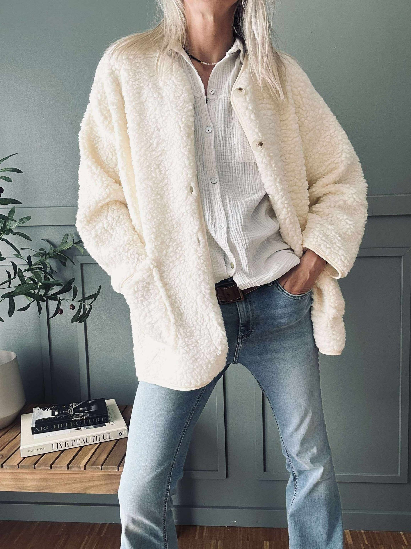 Jacka Lucile Off white