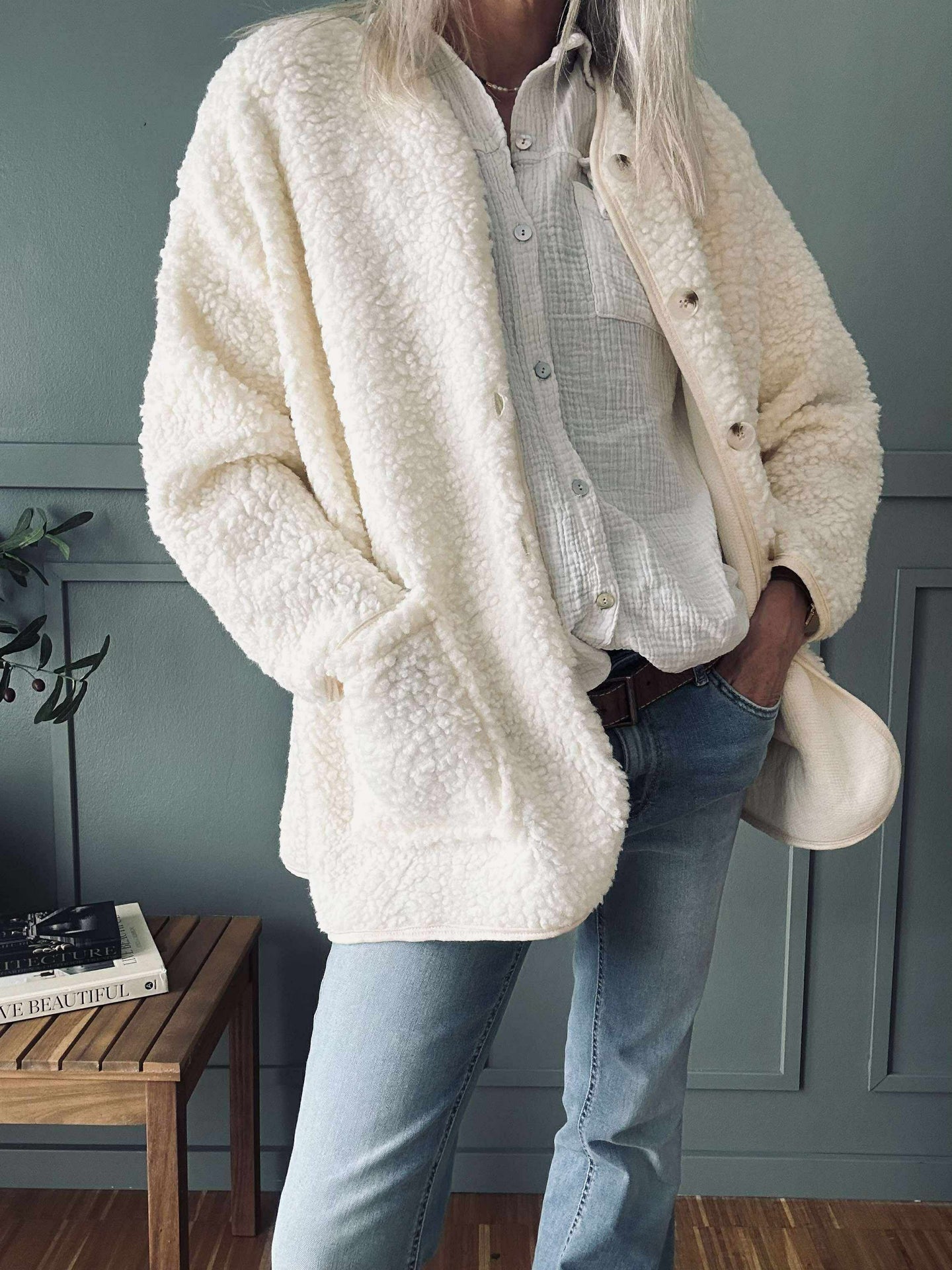 Jacka Lucile Off white