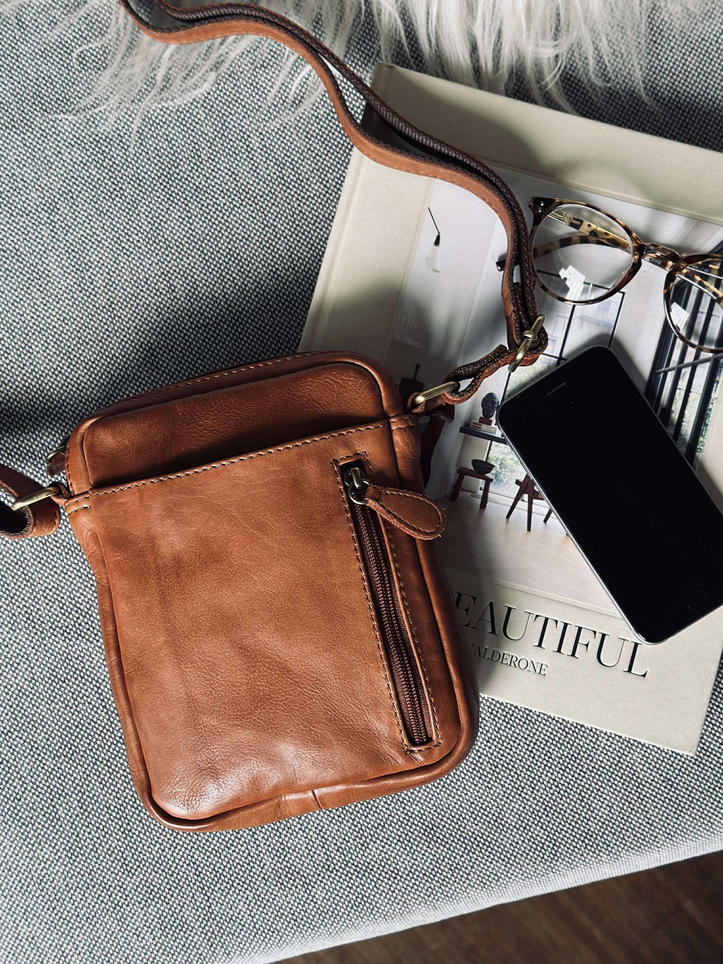 Crossover mobilväska - Cognac