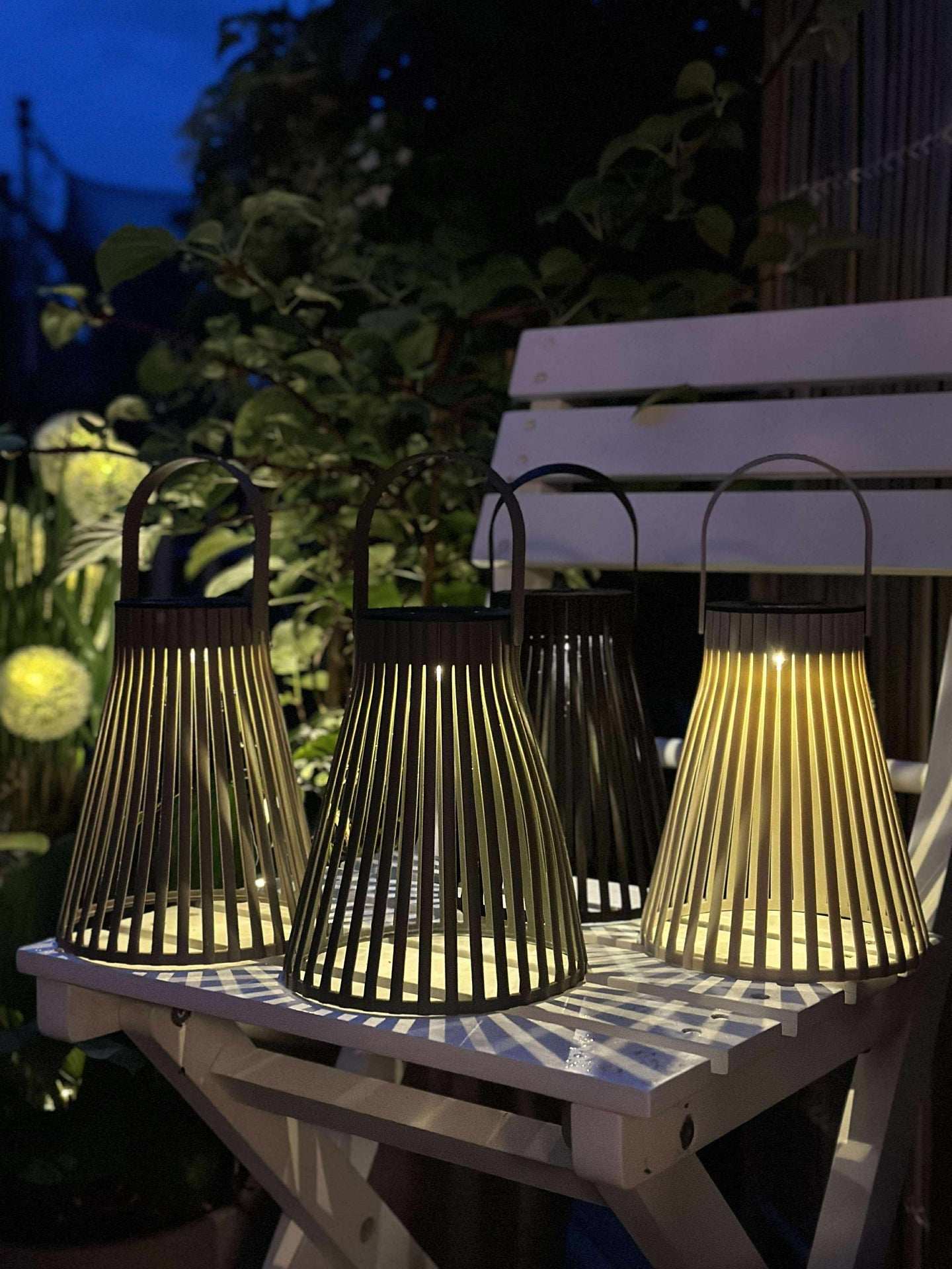 Lykta med solceller 18 cm - Flera färgalternativ