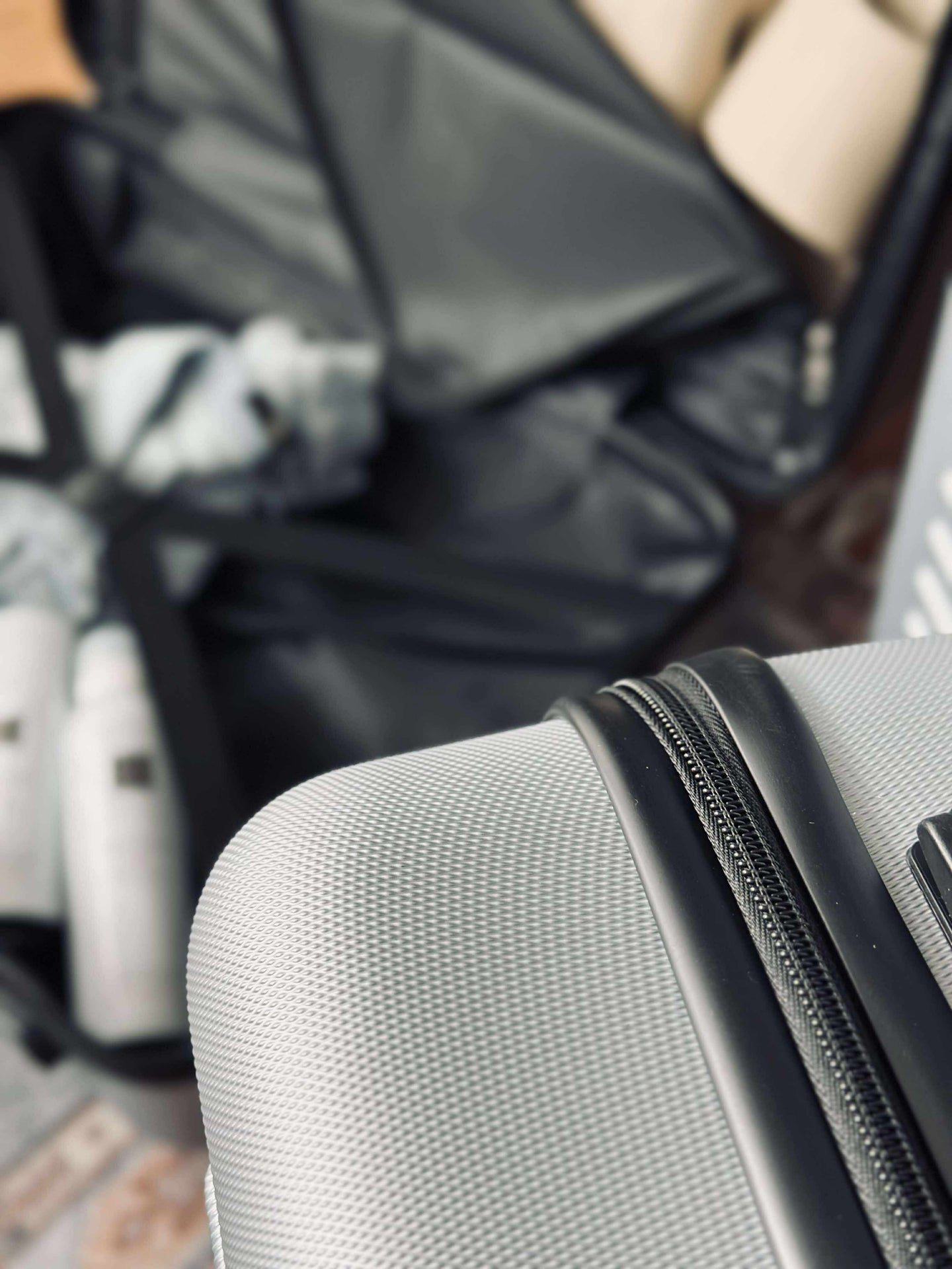 Lyxigt resväskset Silver - Set om 3 st.