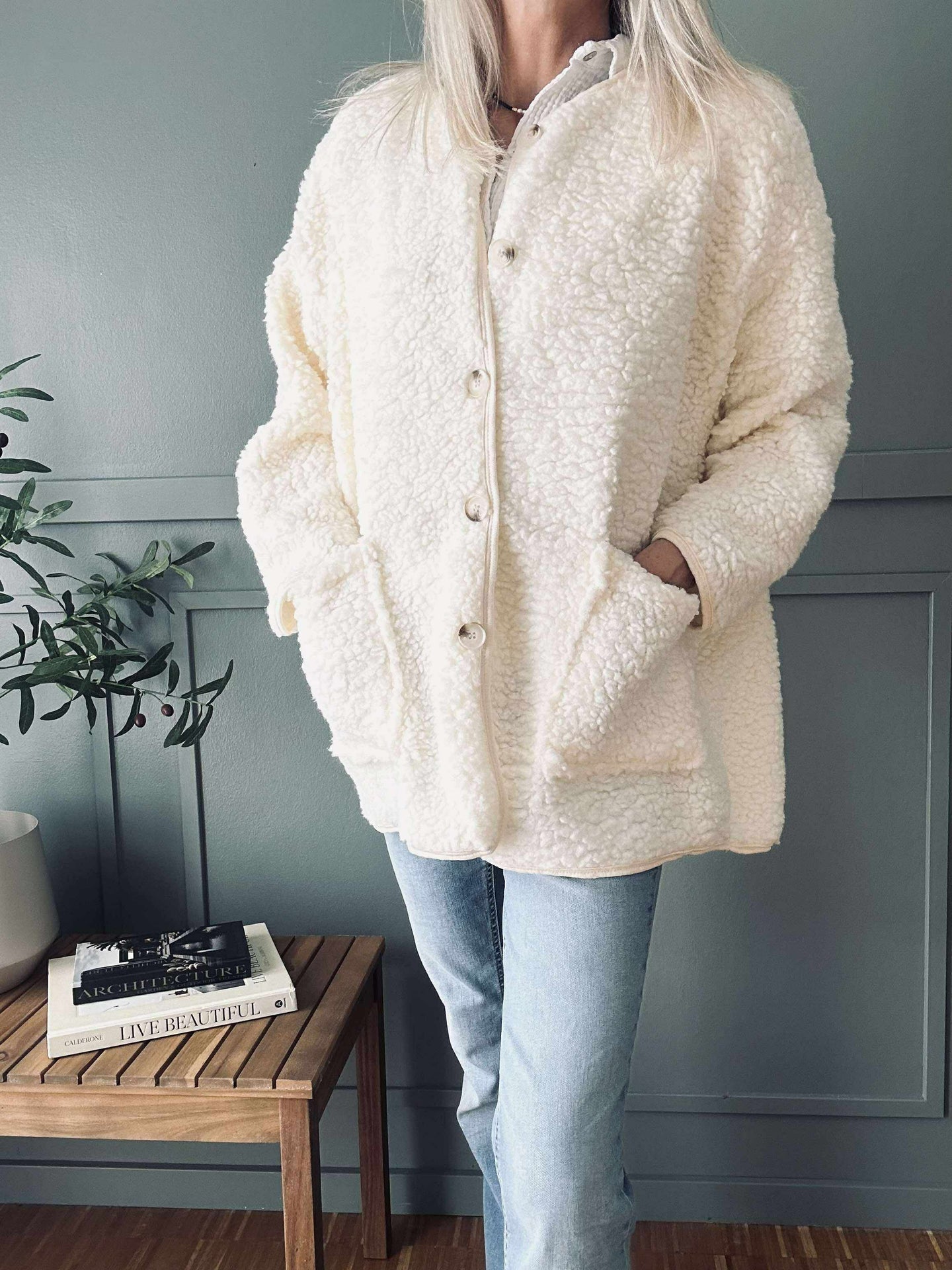 Jacka Lucile Off white