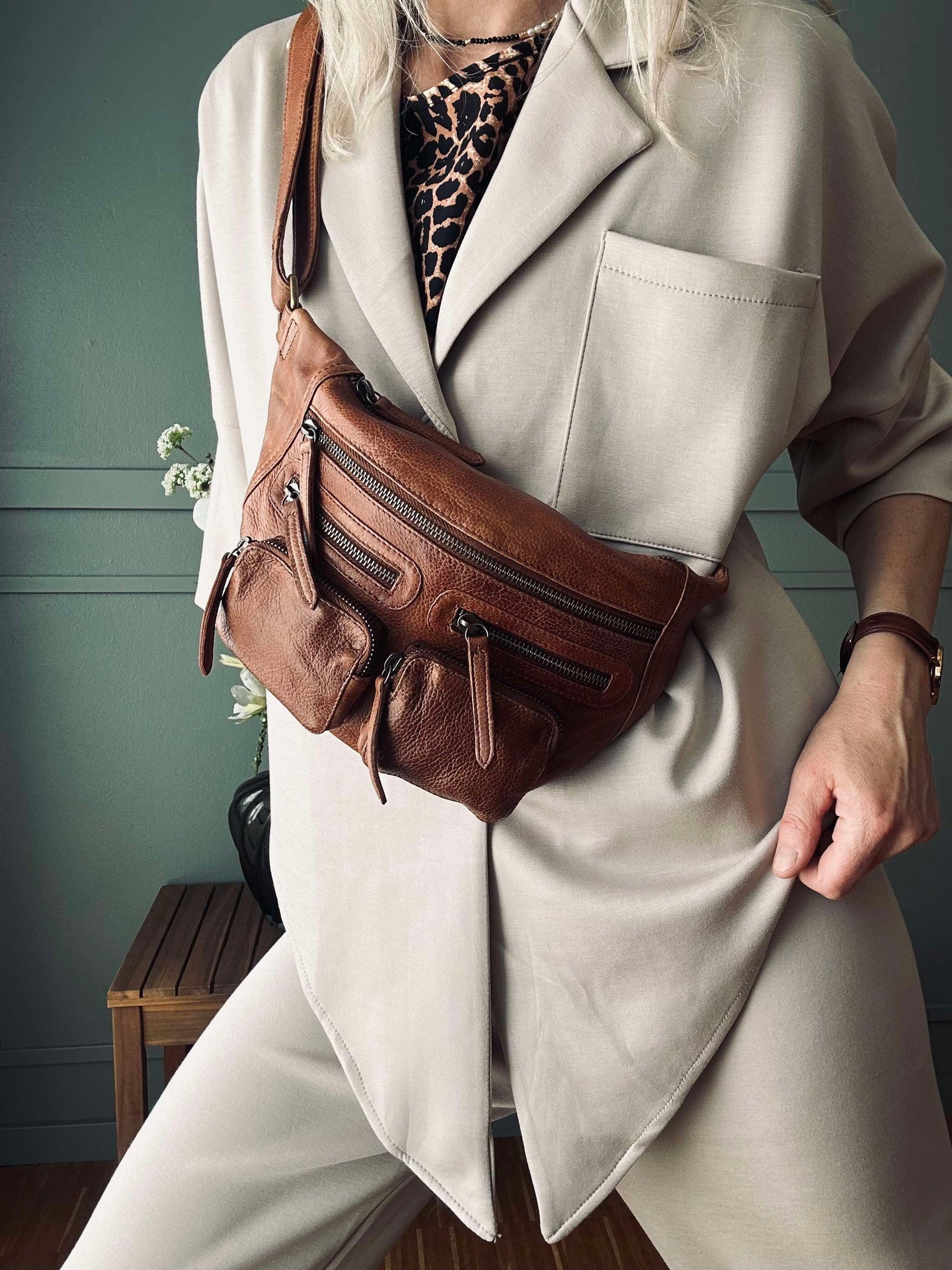 Set Lisa beige - Skjorta och byxor