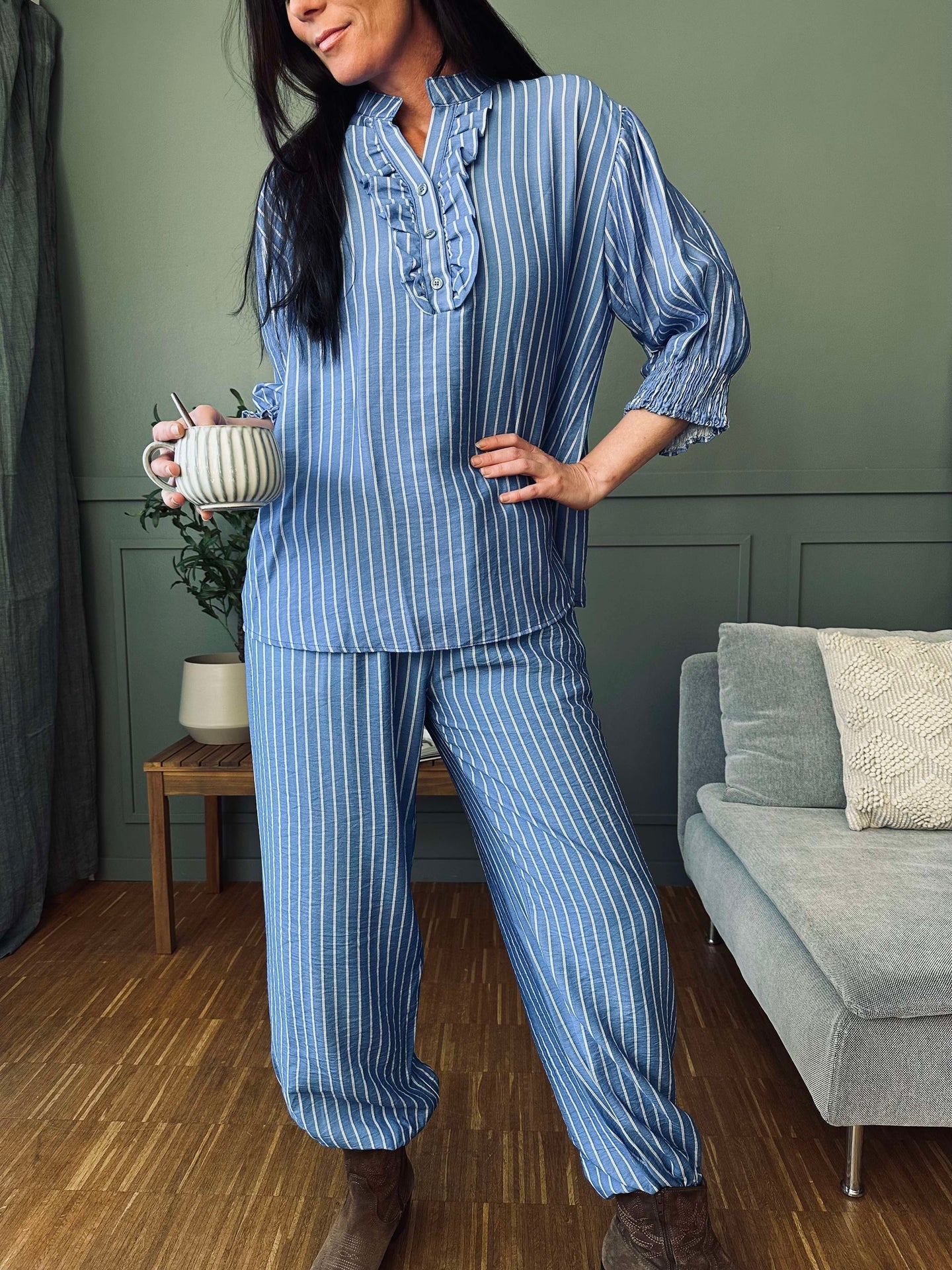 Blus Charlie Blue