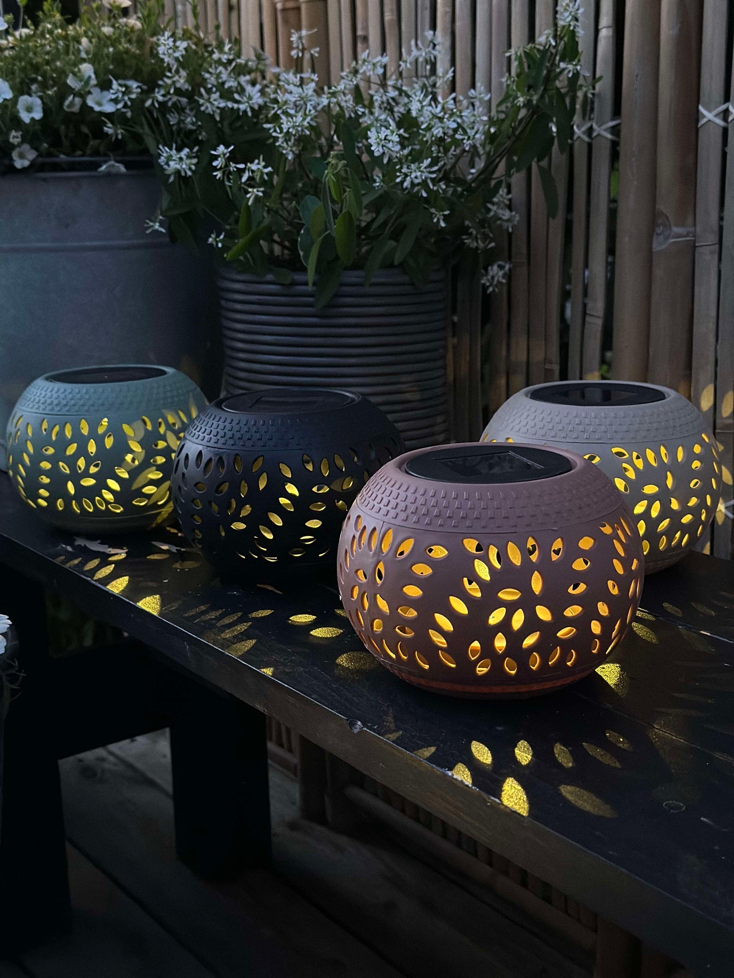 Solcellslykta FIONA - Svart