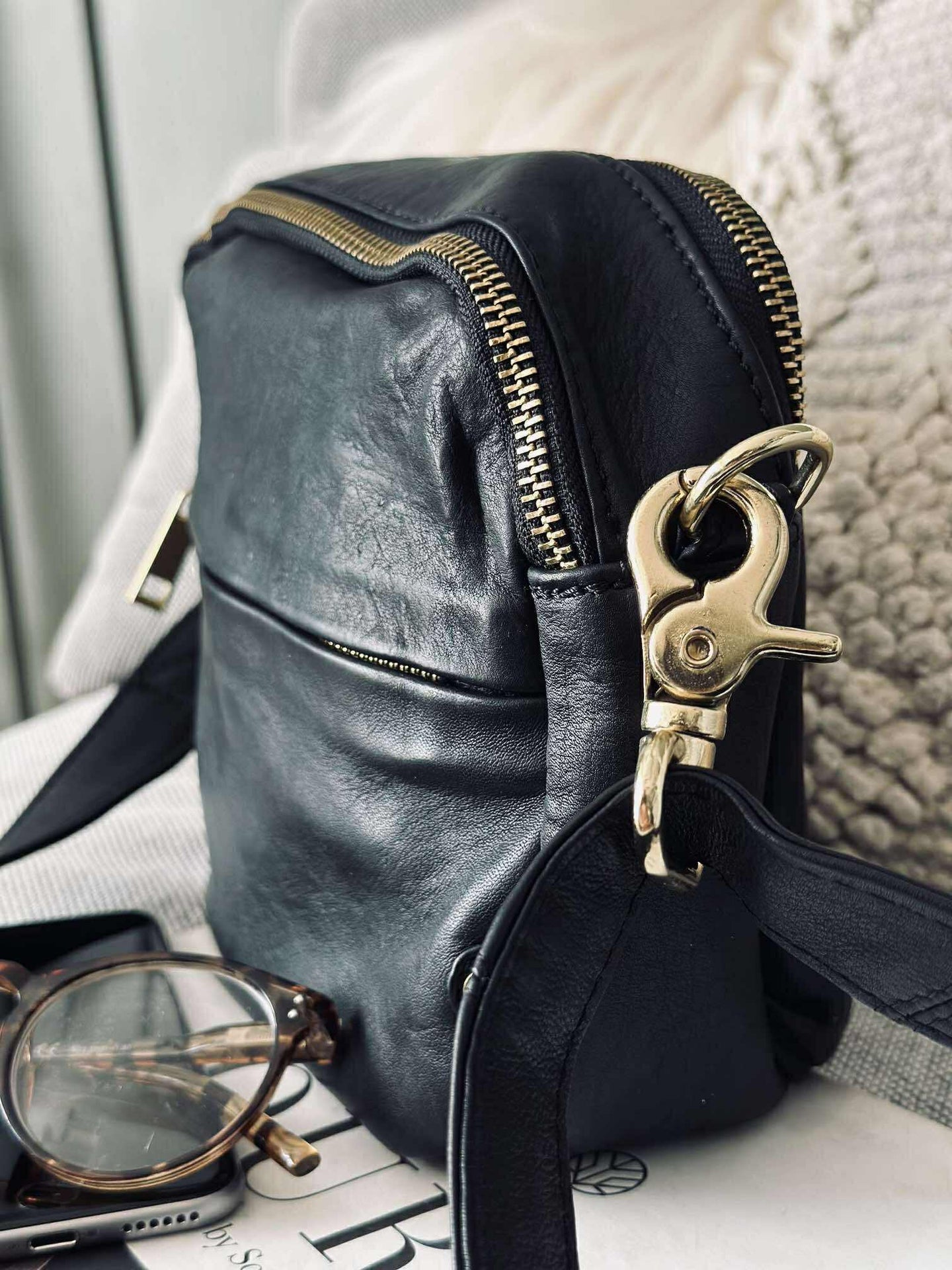 Crossover Mariam - Svart / Guld