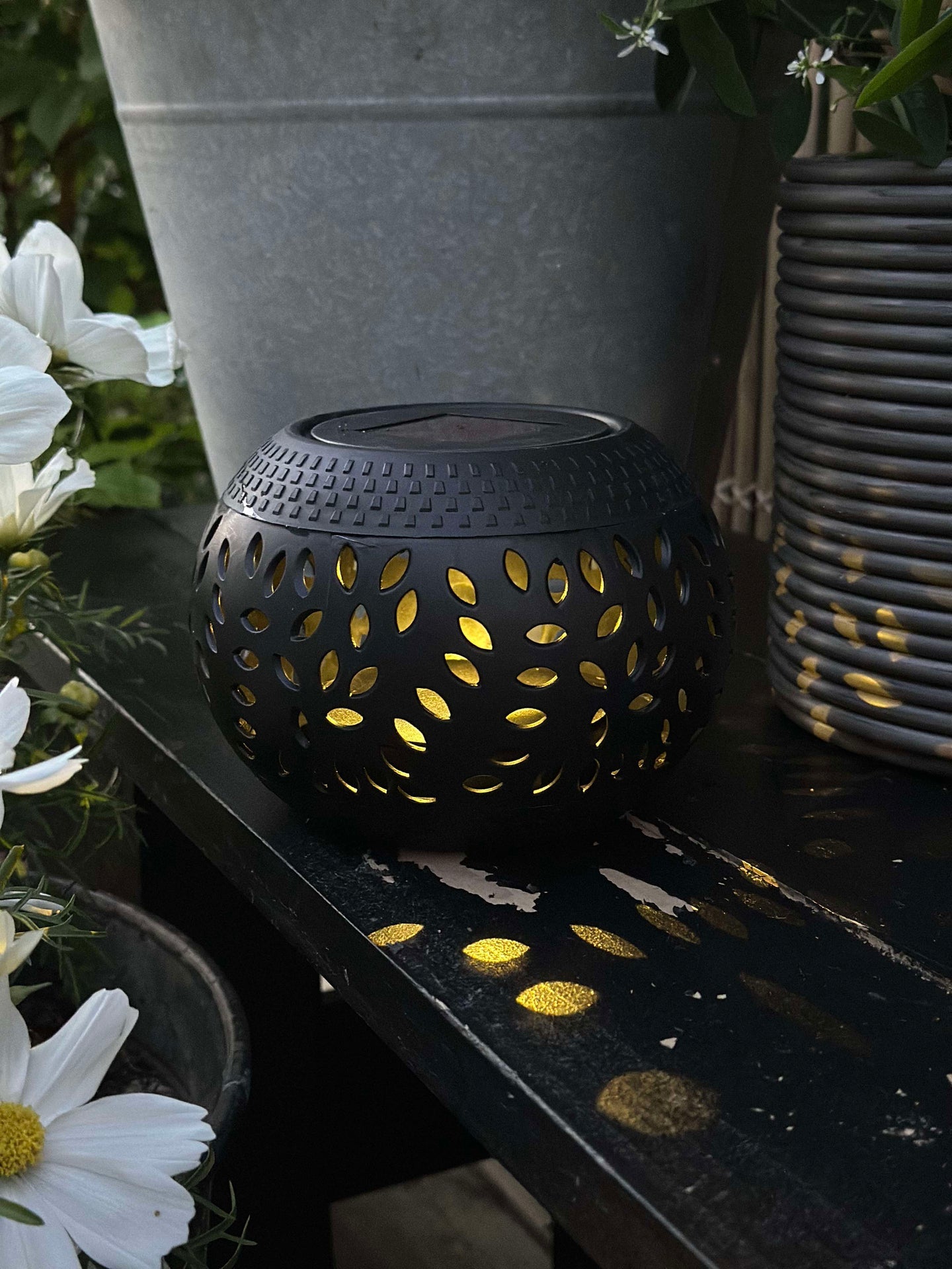 Solcellslykta FIONA - Svart