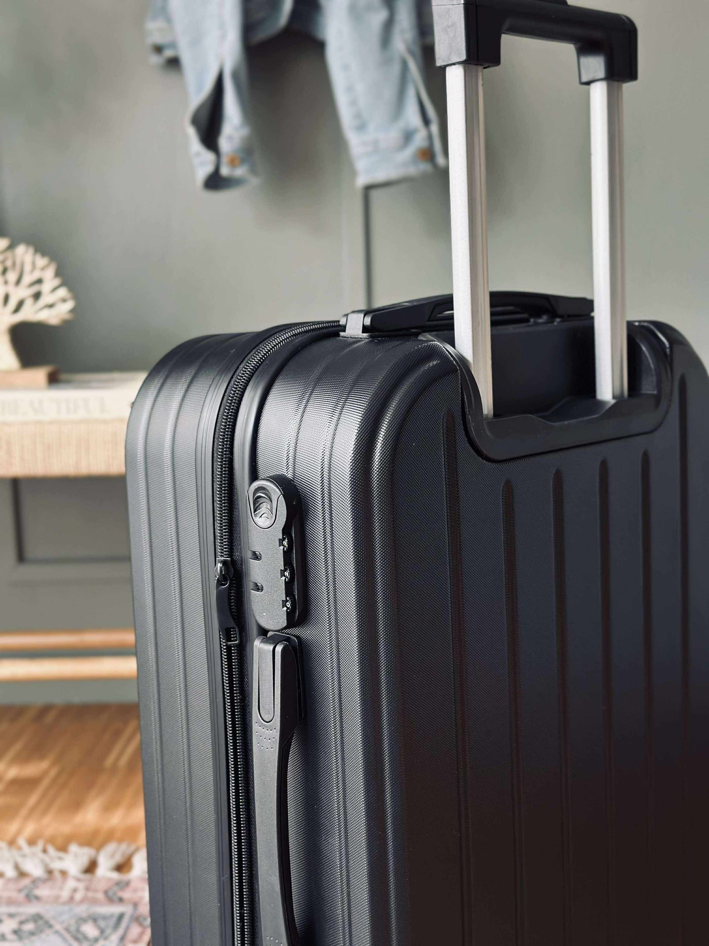 Resväska Trolley - Black