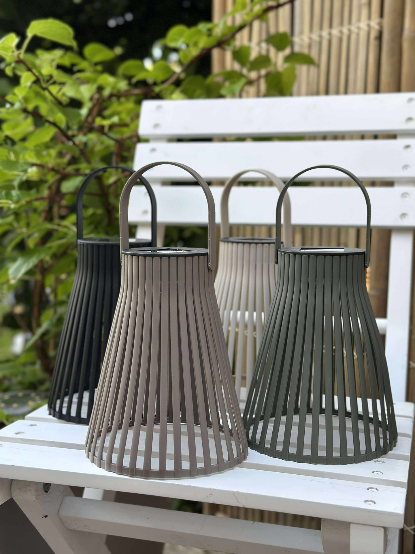 Lykta med solceller 18 cm - Flera färgalternativ