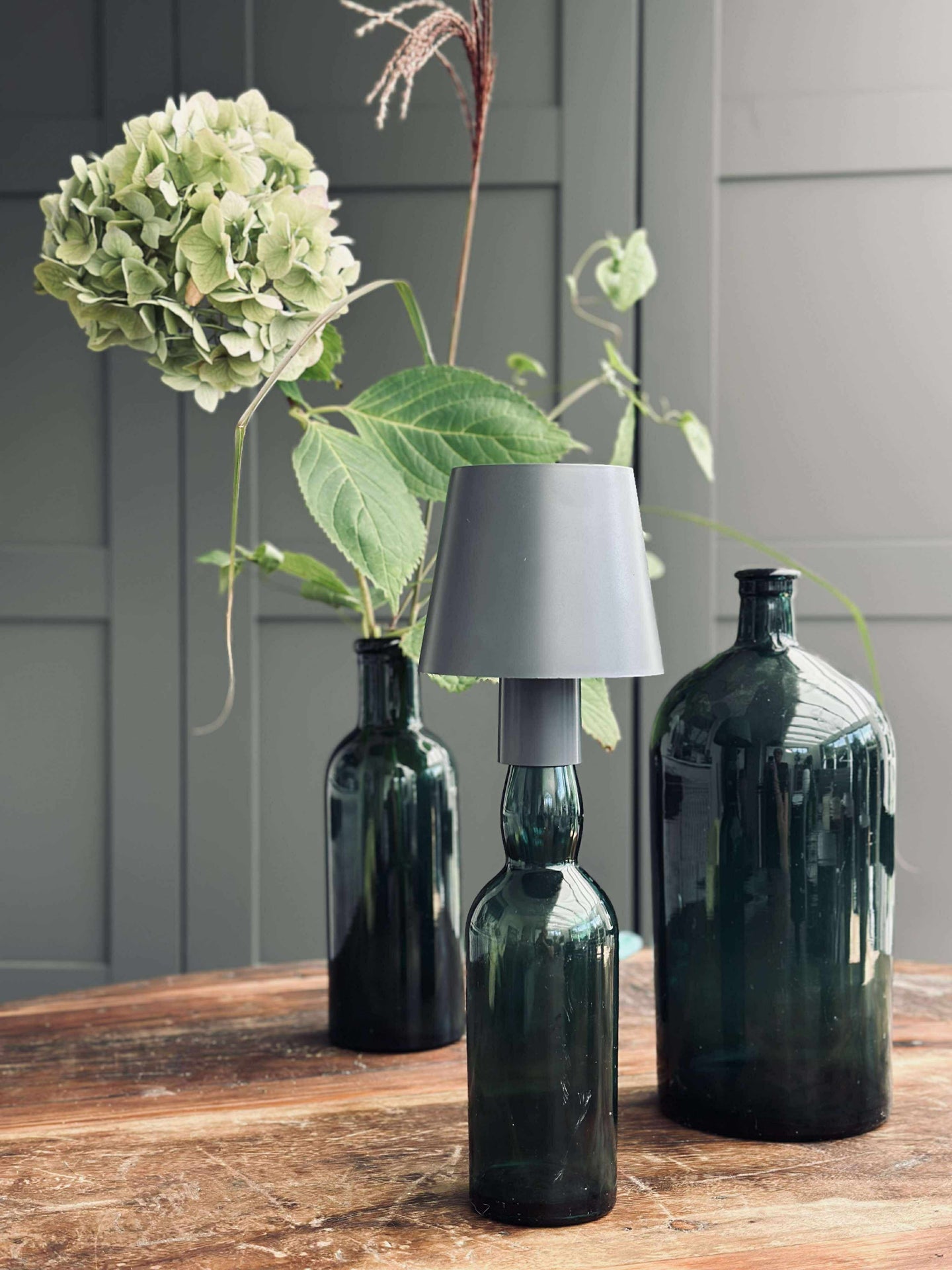 LED-lampa för vinflaska - Grå MIX