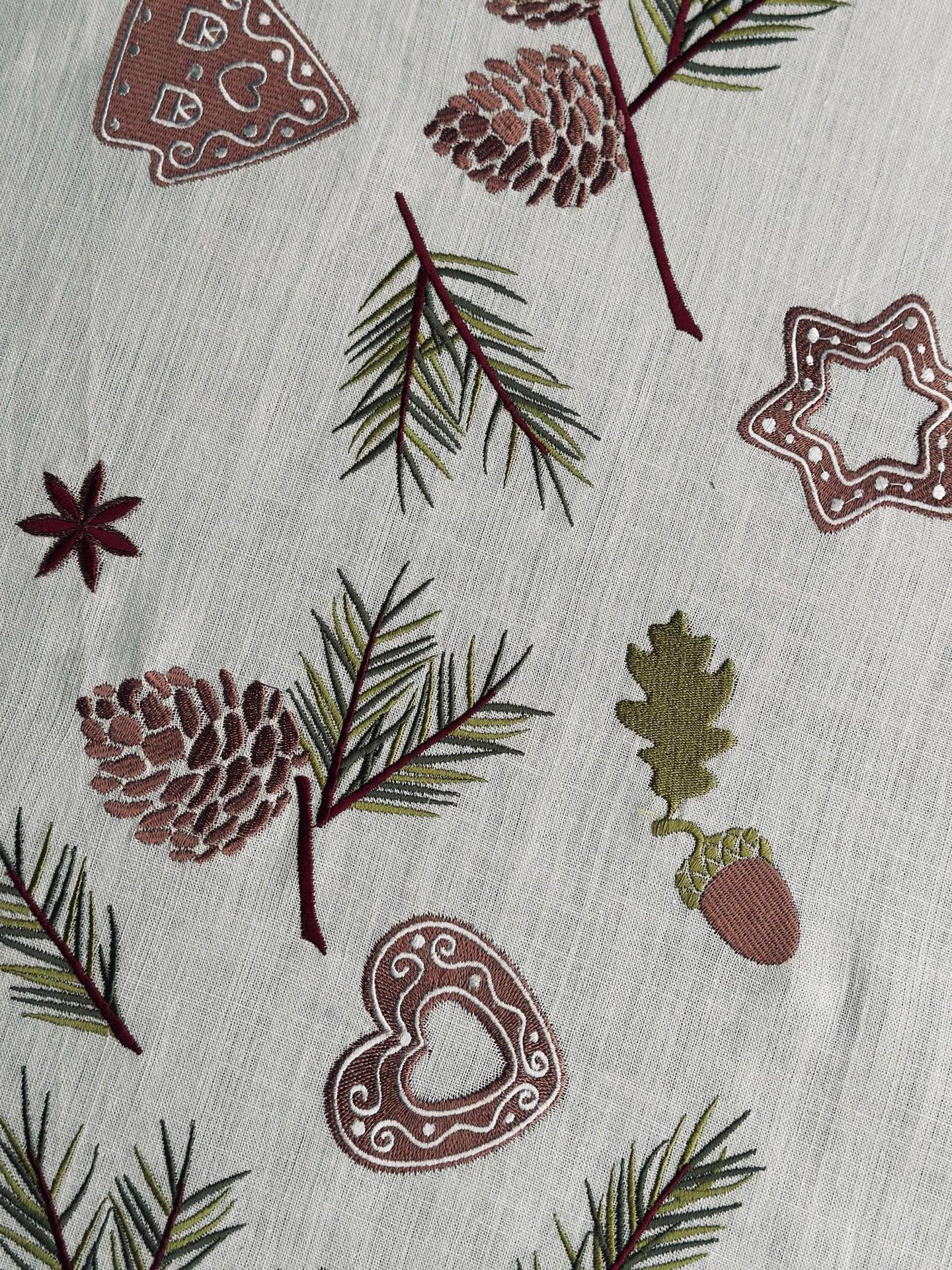 Julduk broderi - 140x240