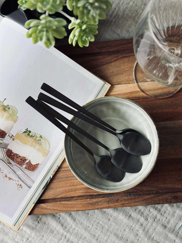 Latte Skedar svart - 4 st Rostfritt stål