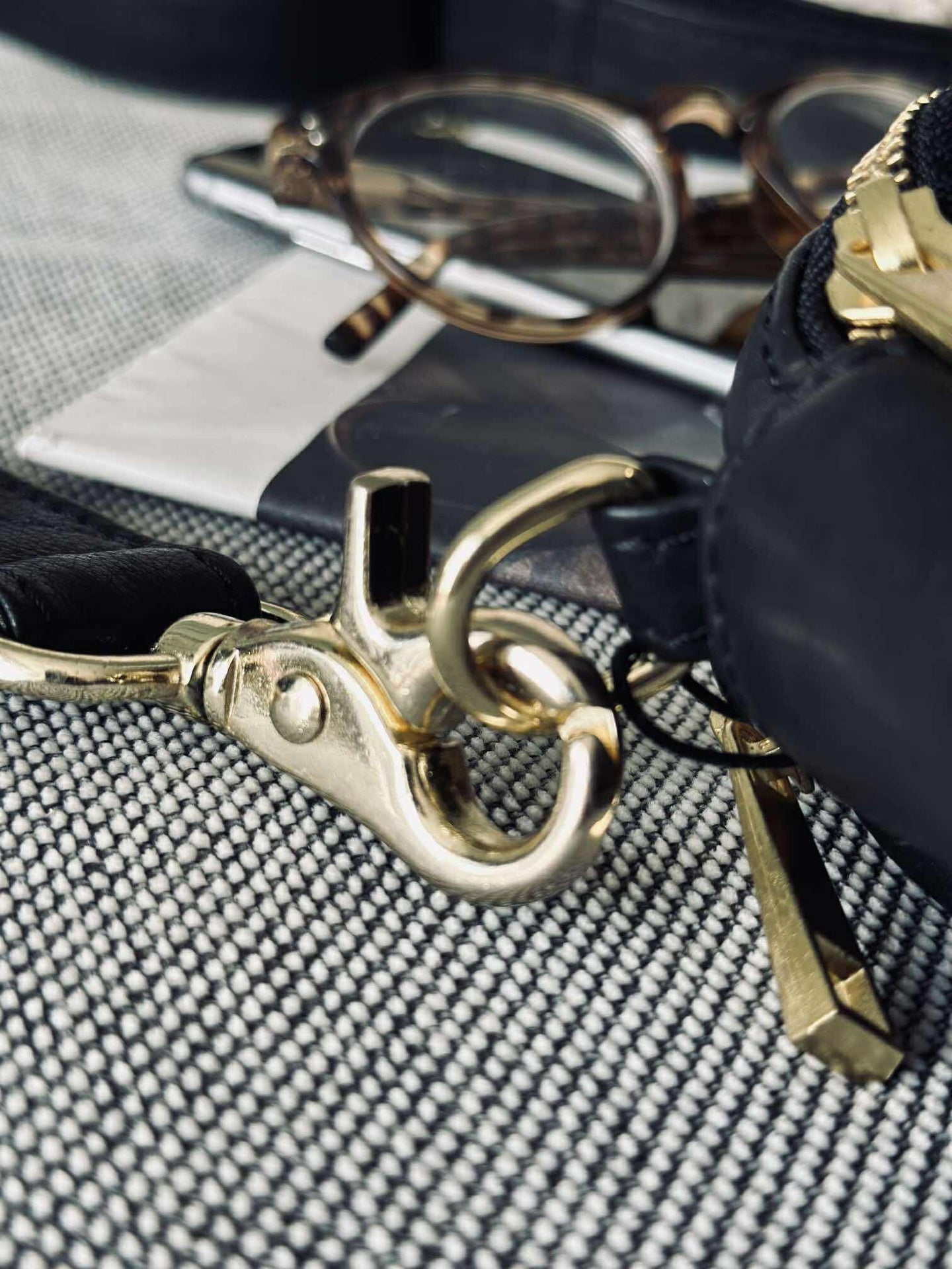 Crossover Mariam - Svart / Guld