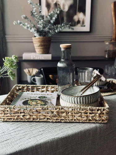 Bricka med kant i vattenhyacint 32cm